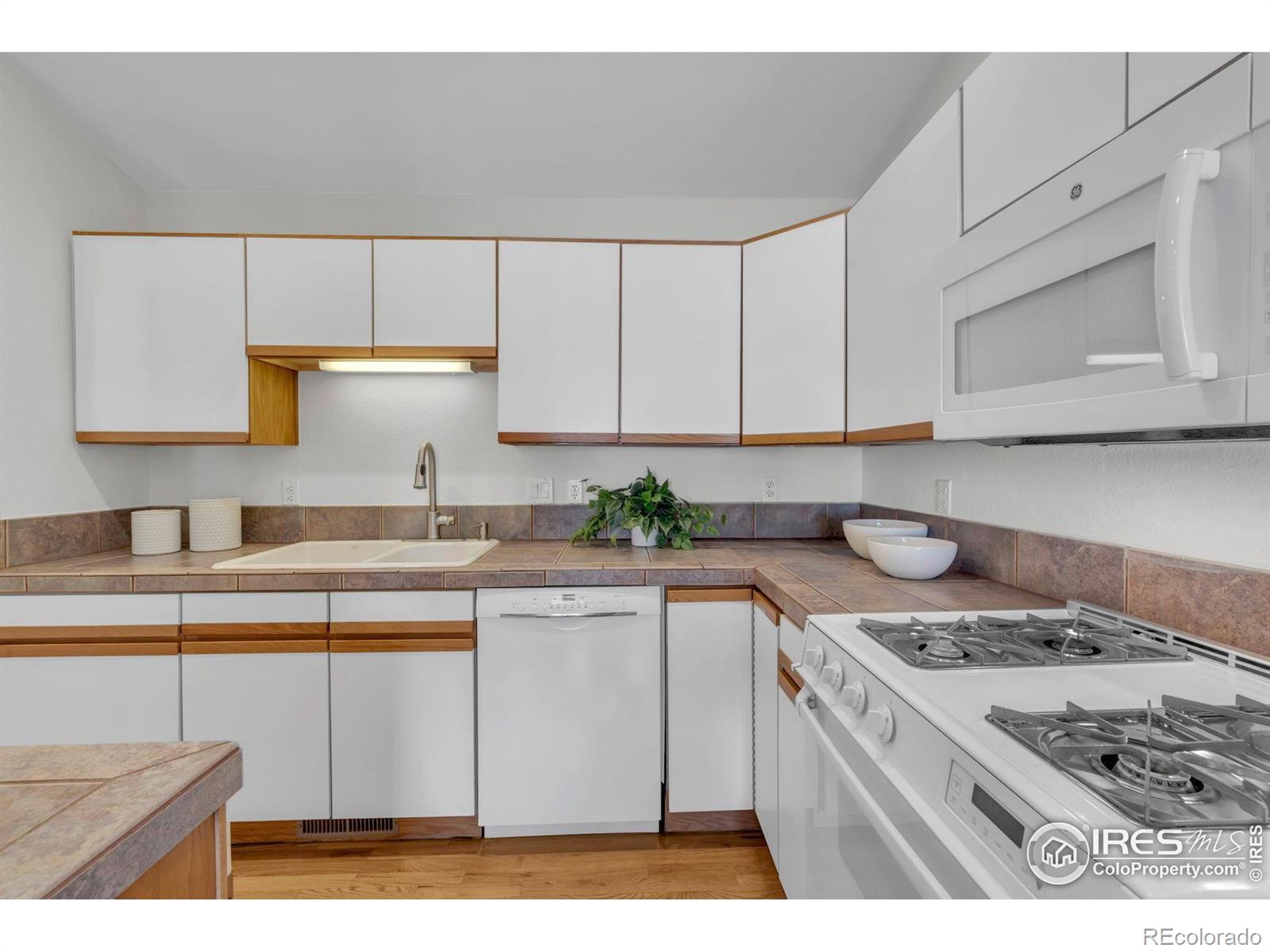 651 Ridgeview Drive