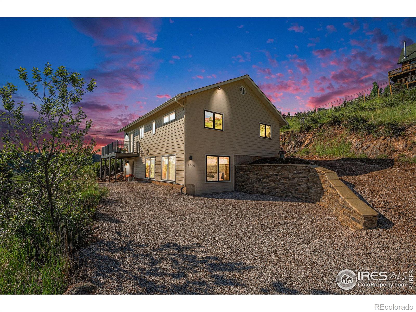 5009 W Parkview Drive