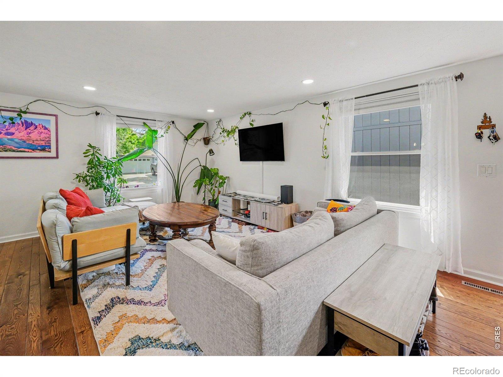 1912 Devonshire Drive