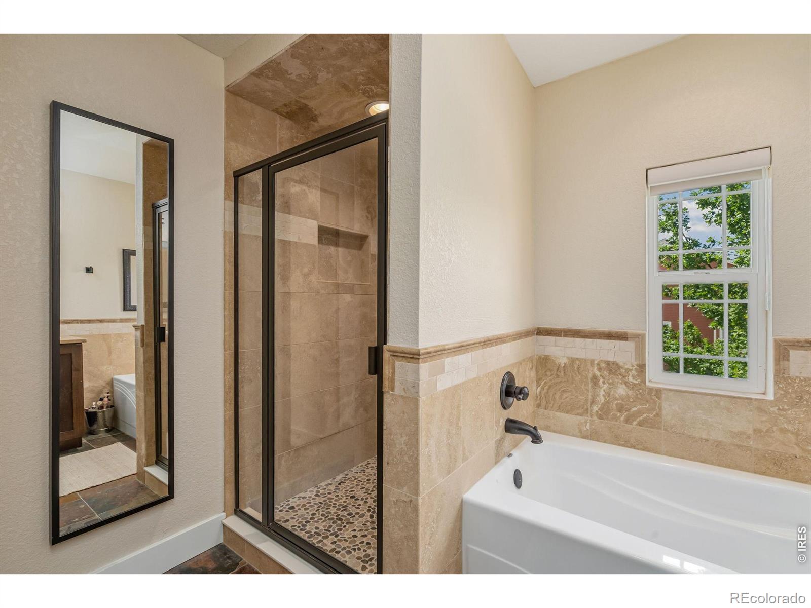 2102 Kerry Hill Drive