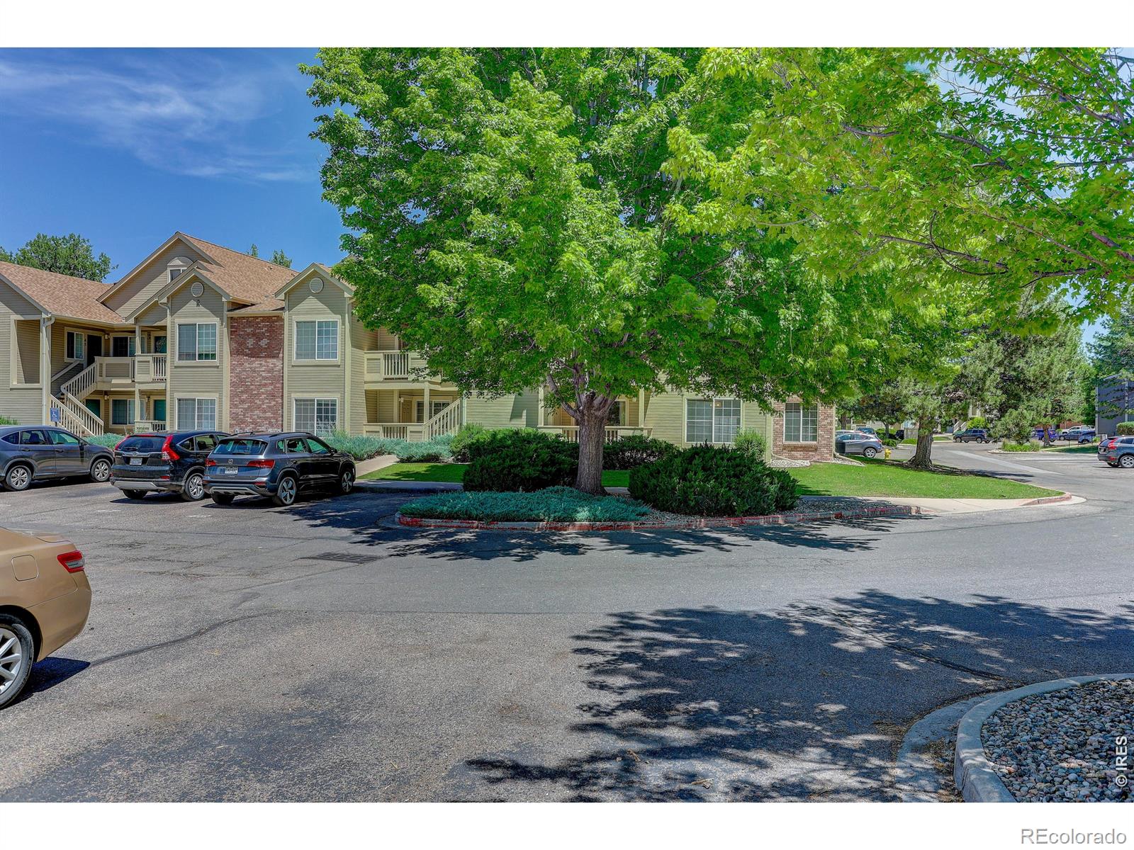 1225 W Prospect Road Unit: 40