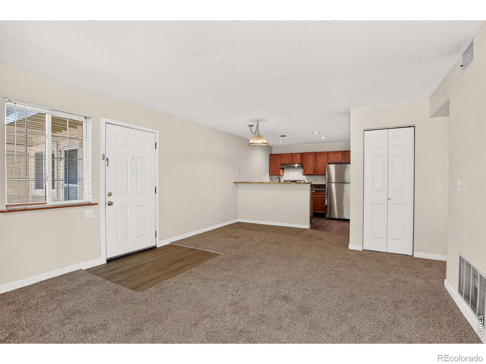 1225 W Prospect Road Unit: 40