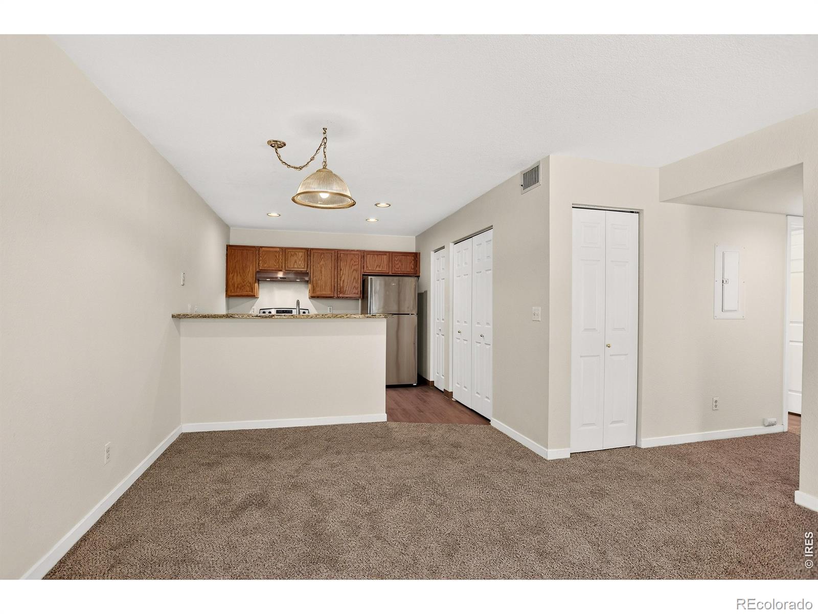 1225 W Prospect Road Unit: 40