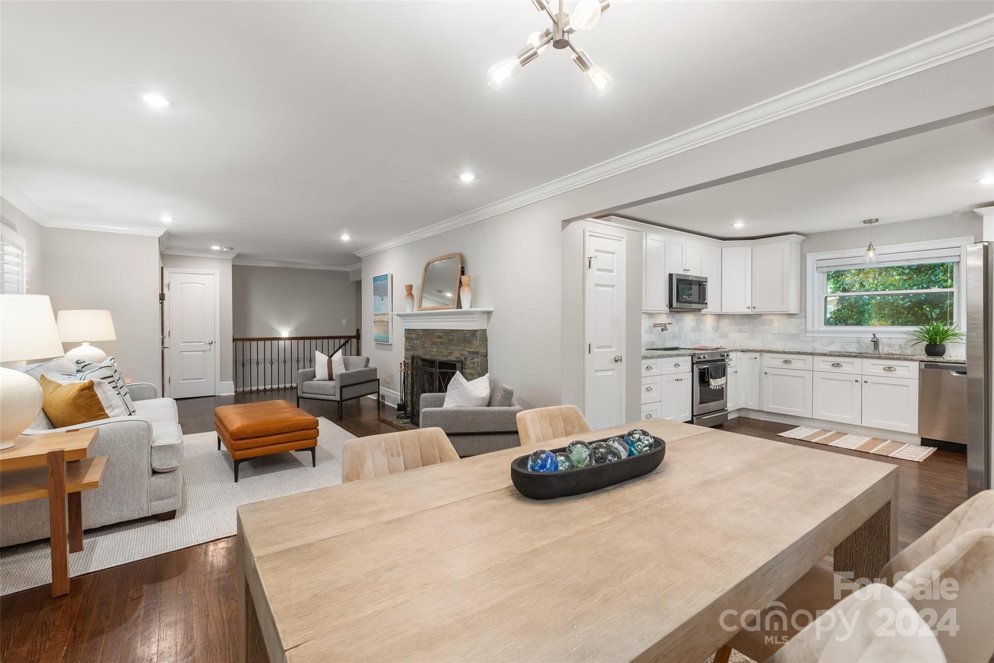 4327 Castleton Road