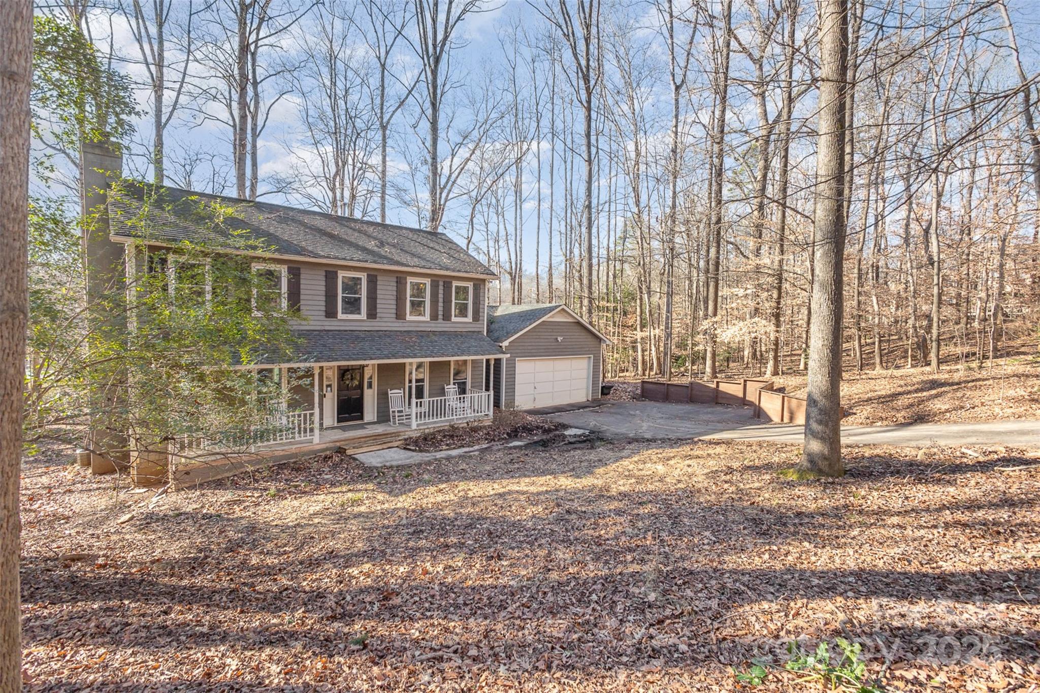 2817 Desmond Place