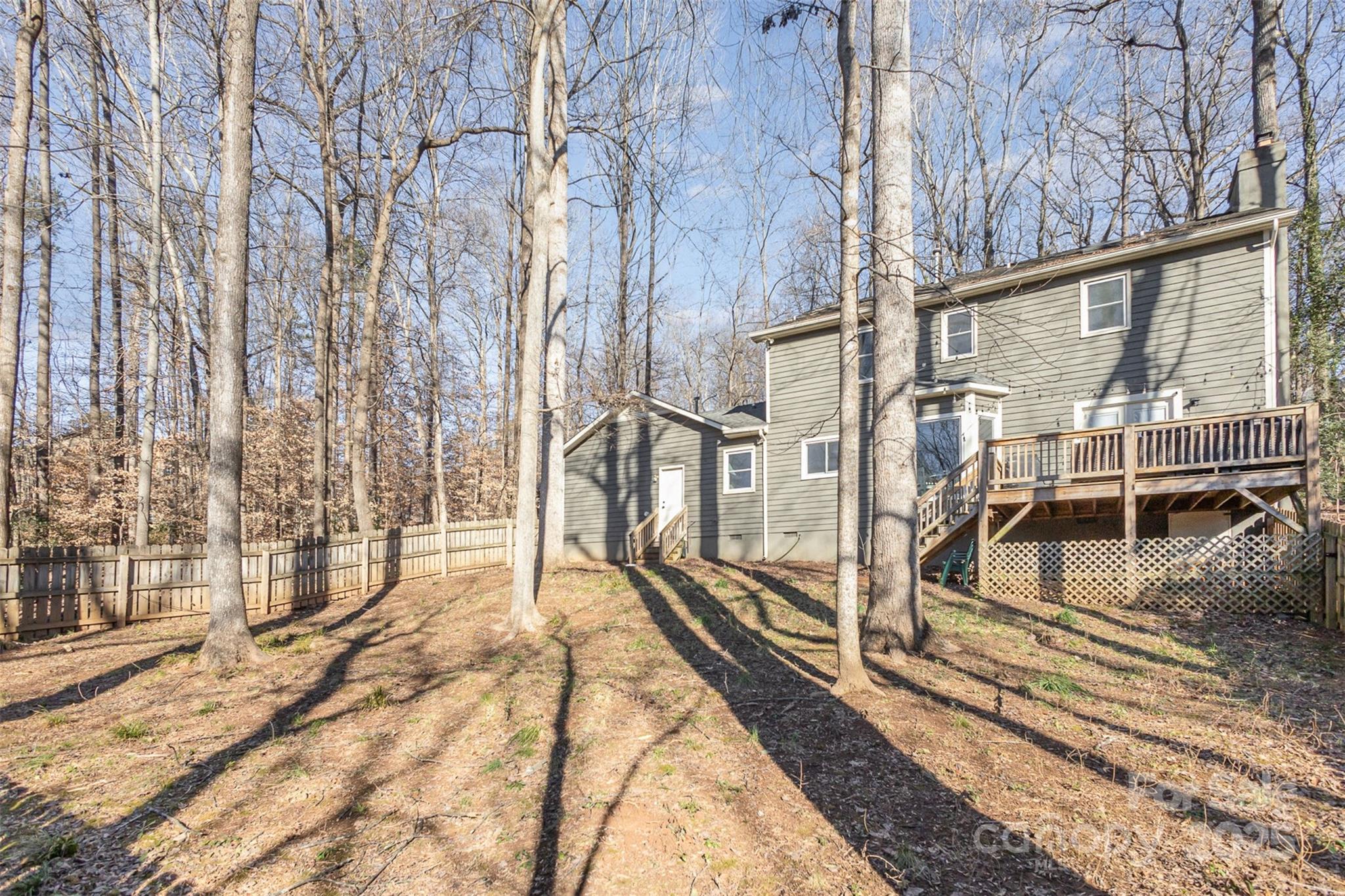 2817 Desmond Place