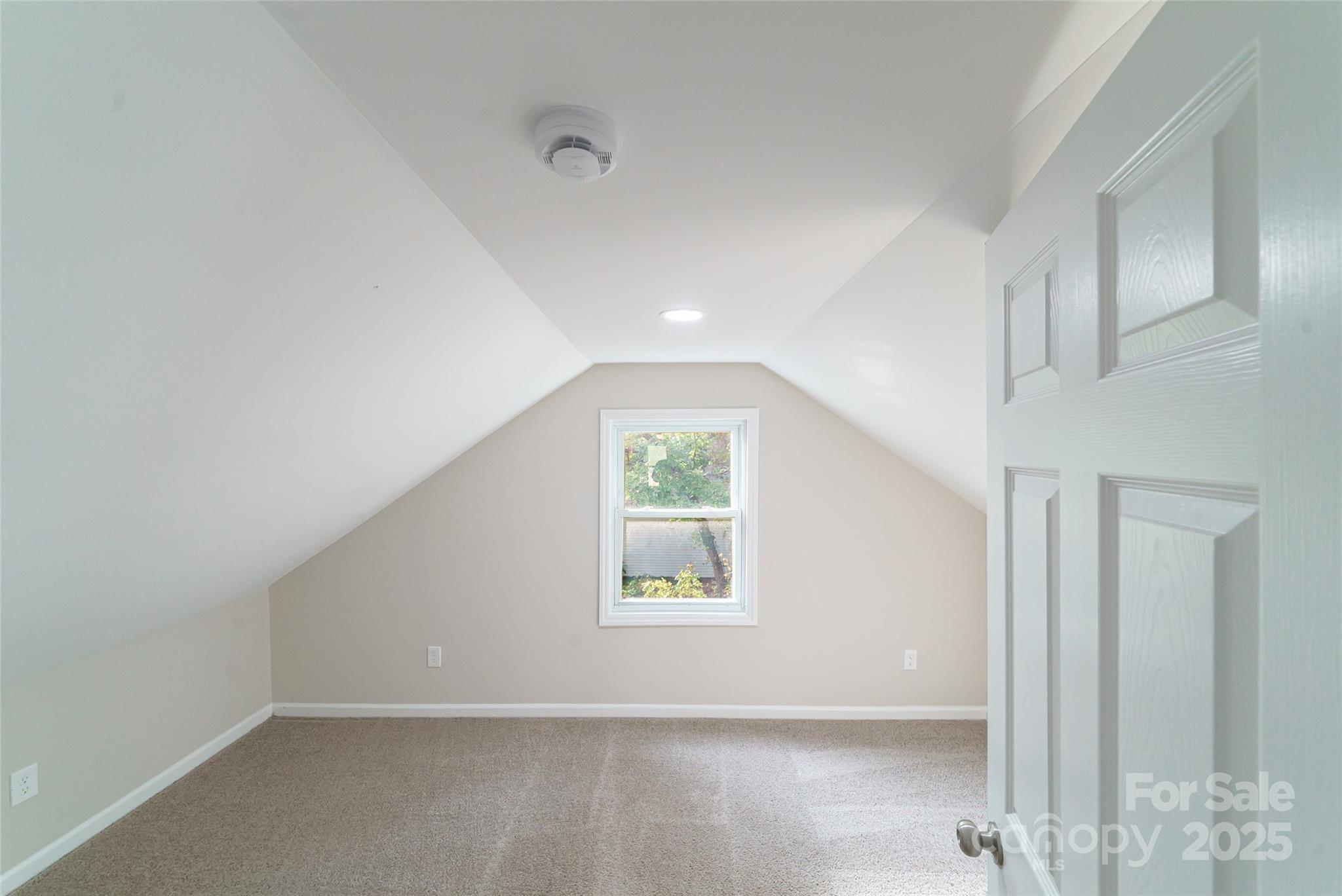 2500 S Ridge Avenue
