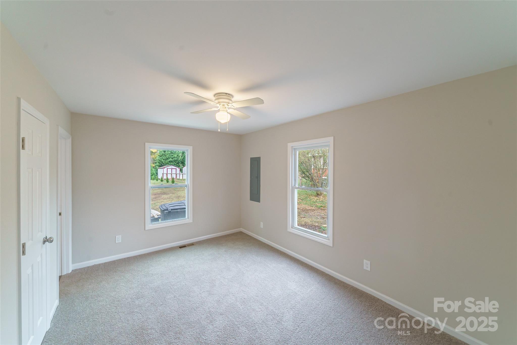2500 S Ridge Avenue