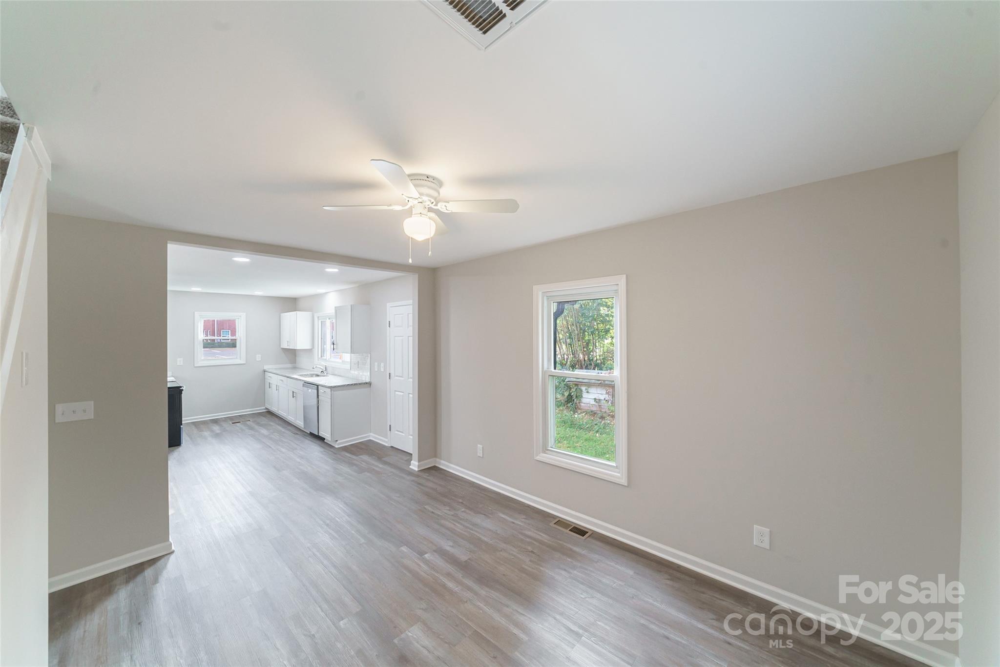 2500 S Ridge Avenue