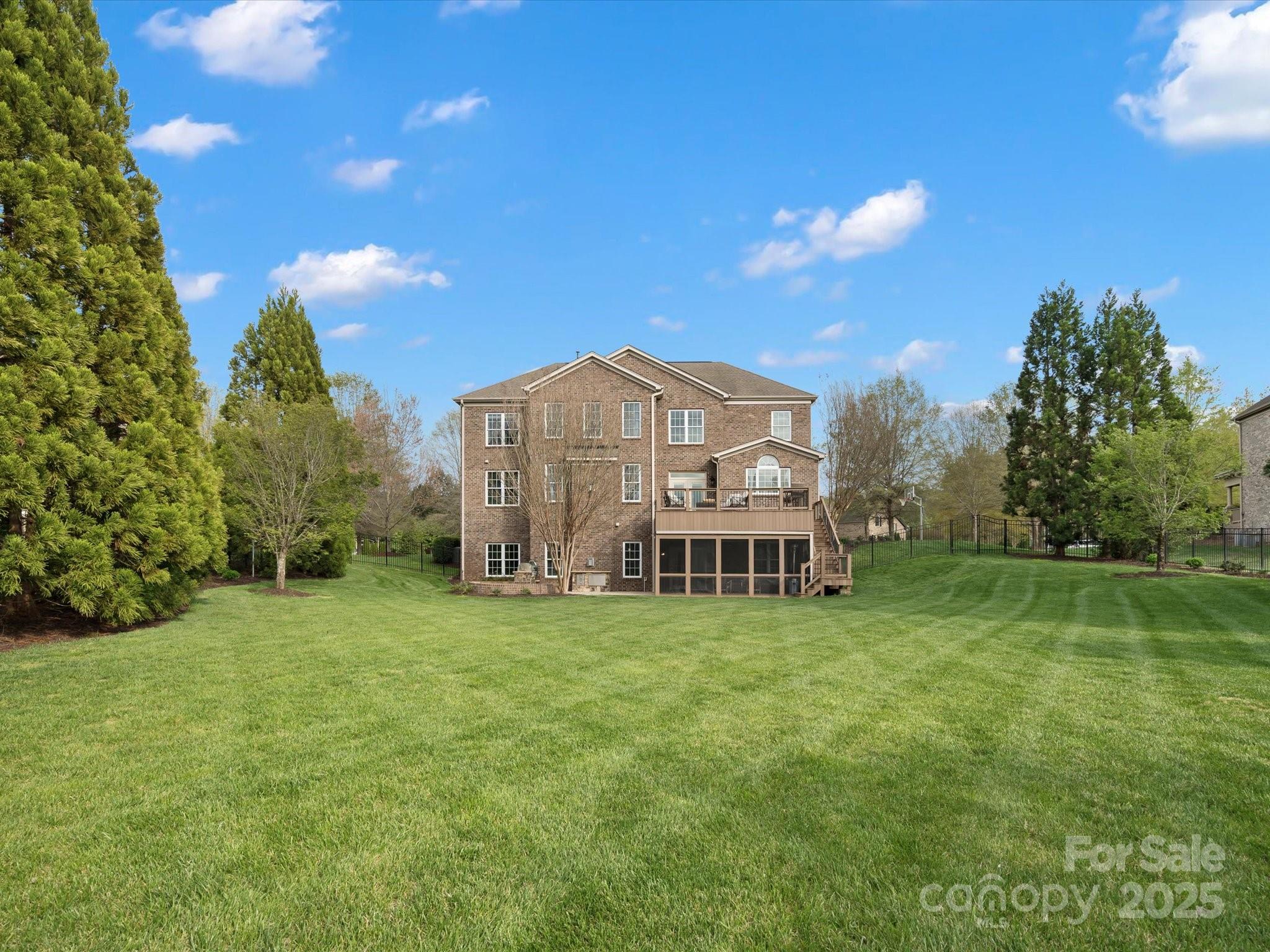 5005 Autumn Blossom Lane