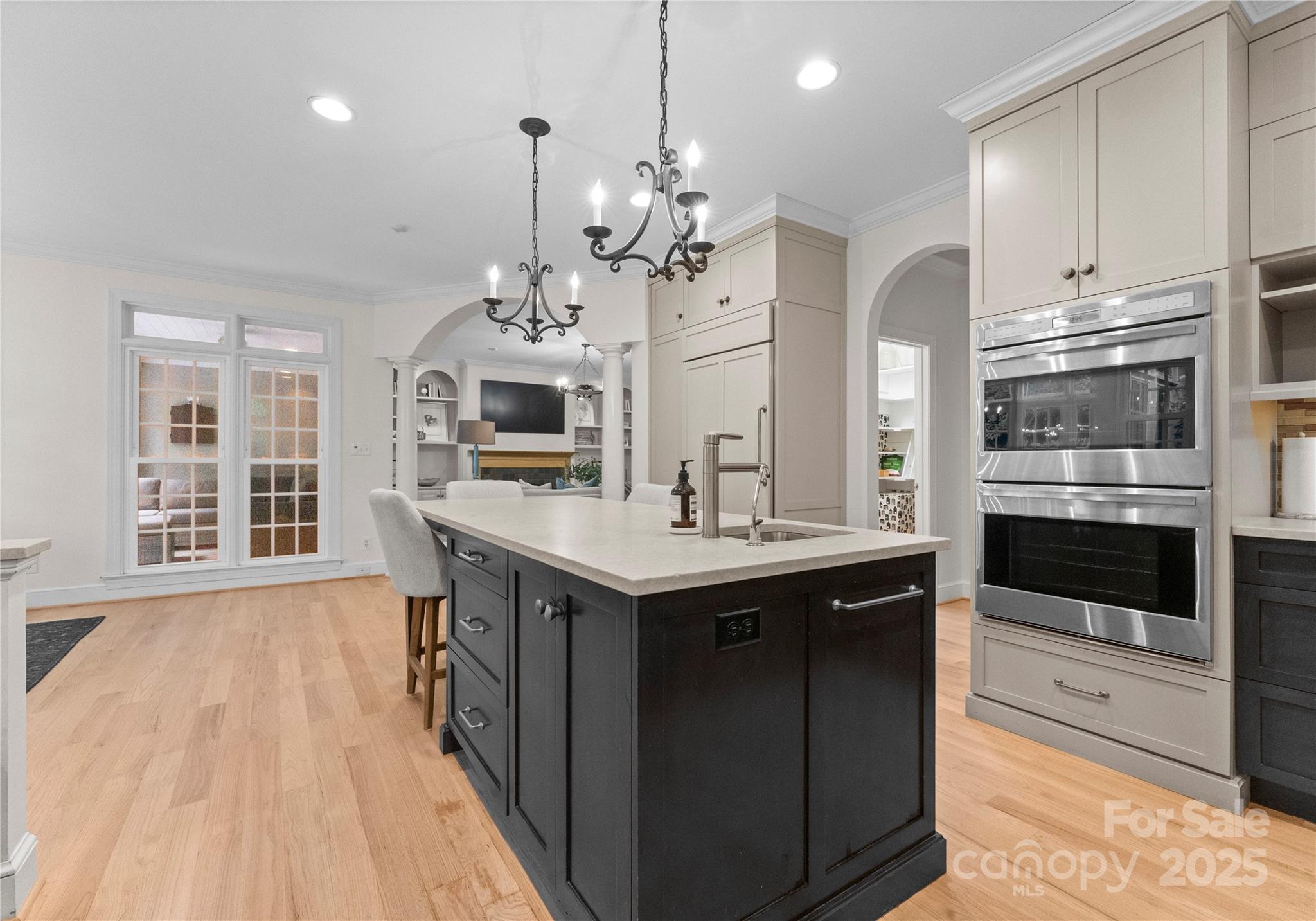 2720 Moss Spring Road