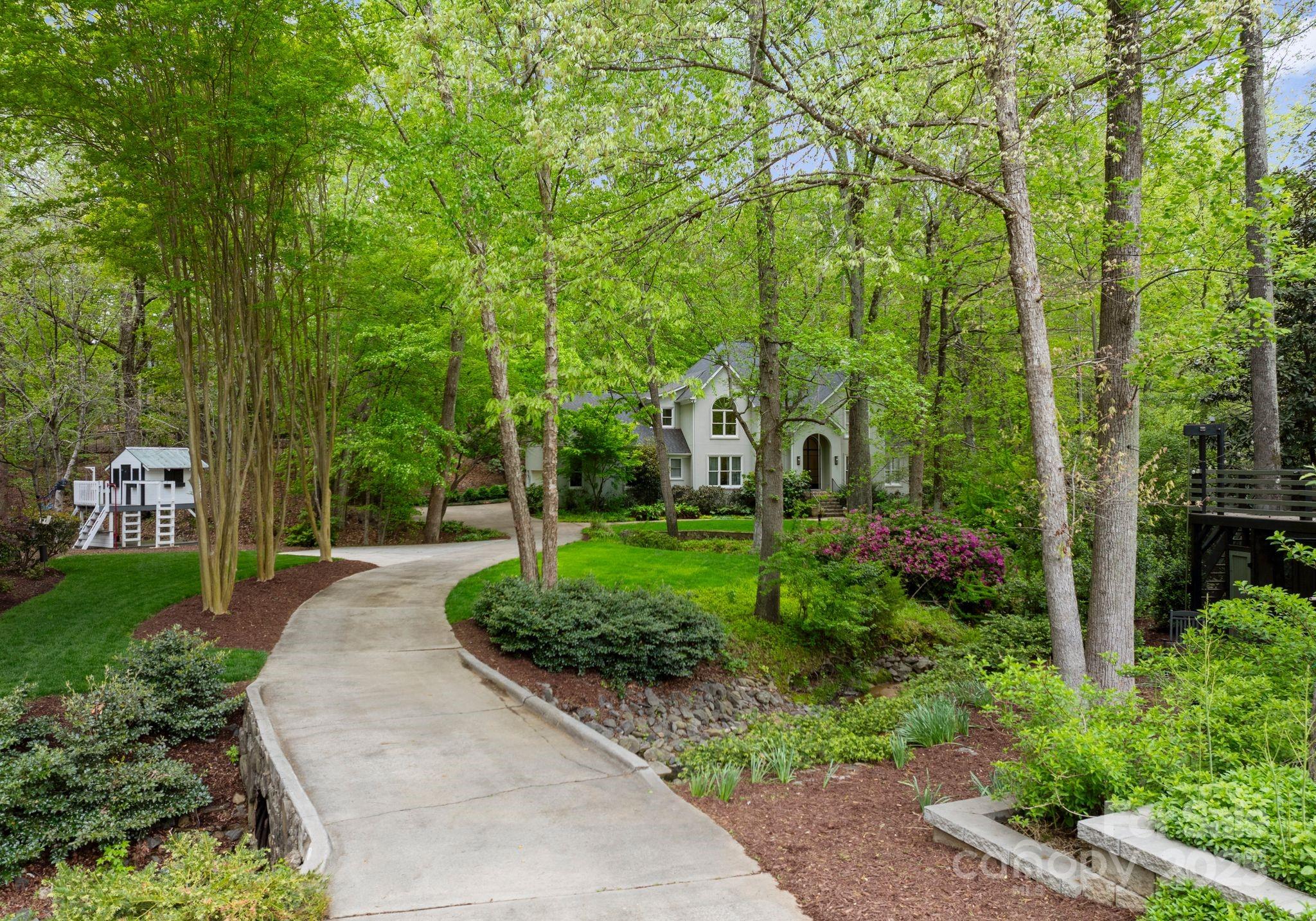 2720 Moss Spring Road