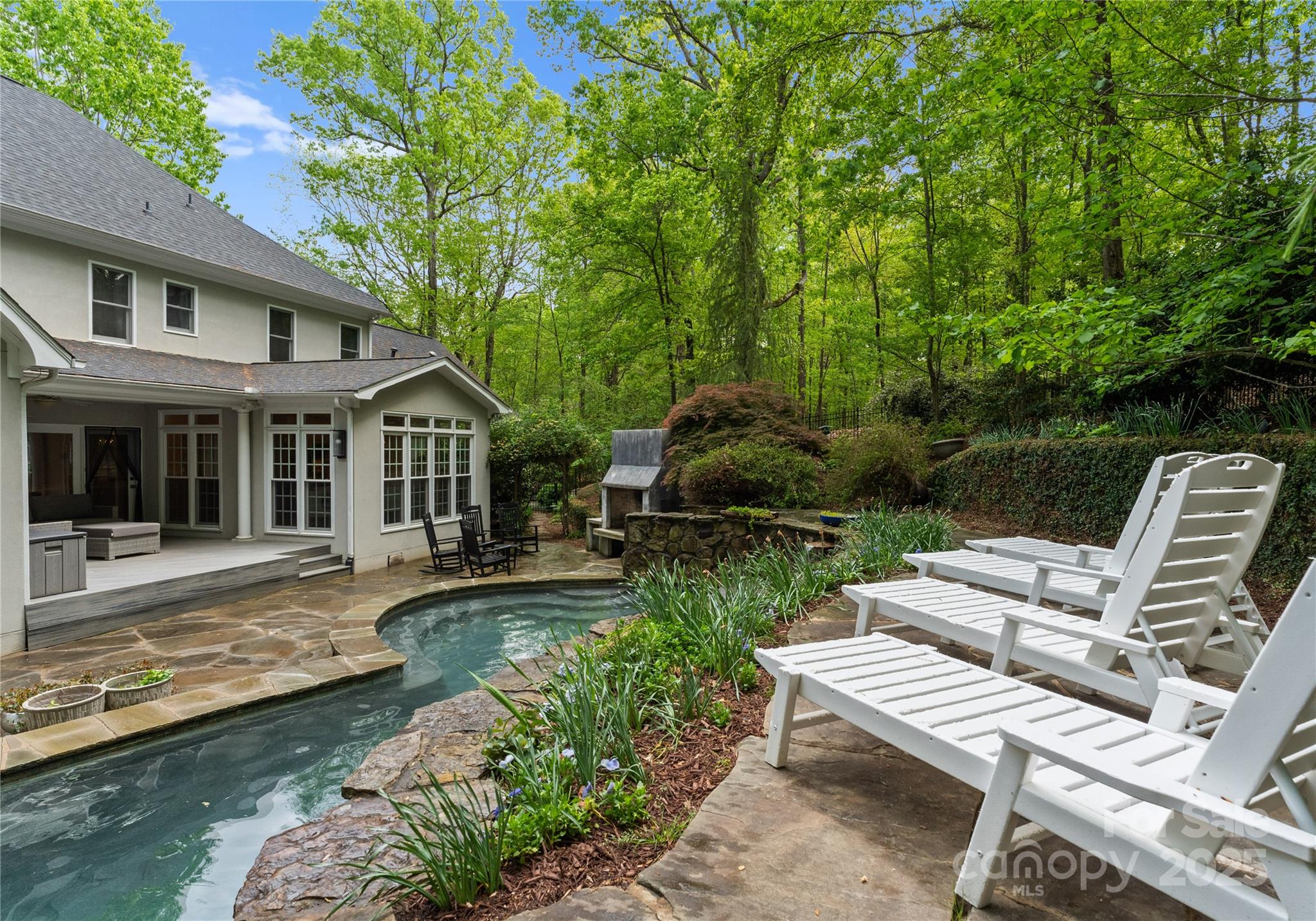 2720 Moss Spring Road