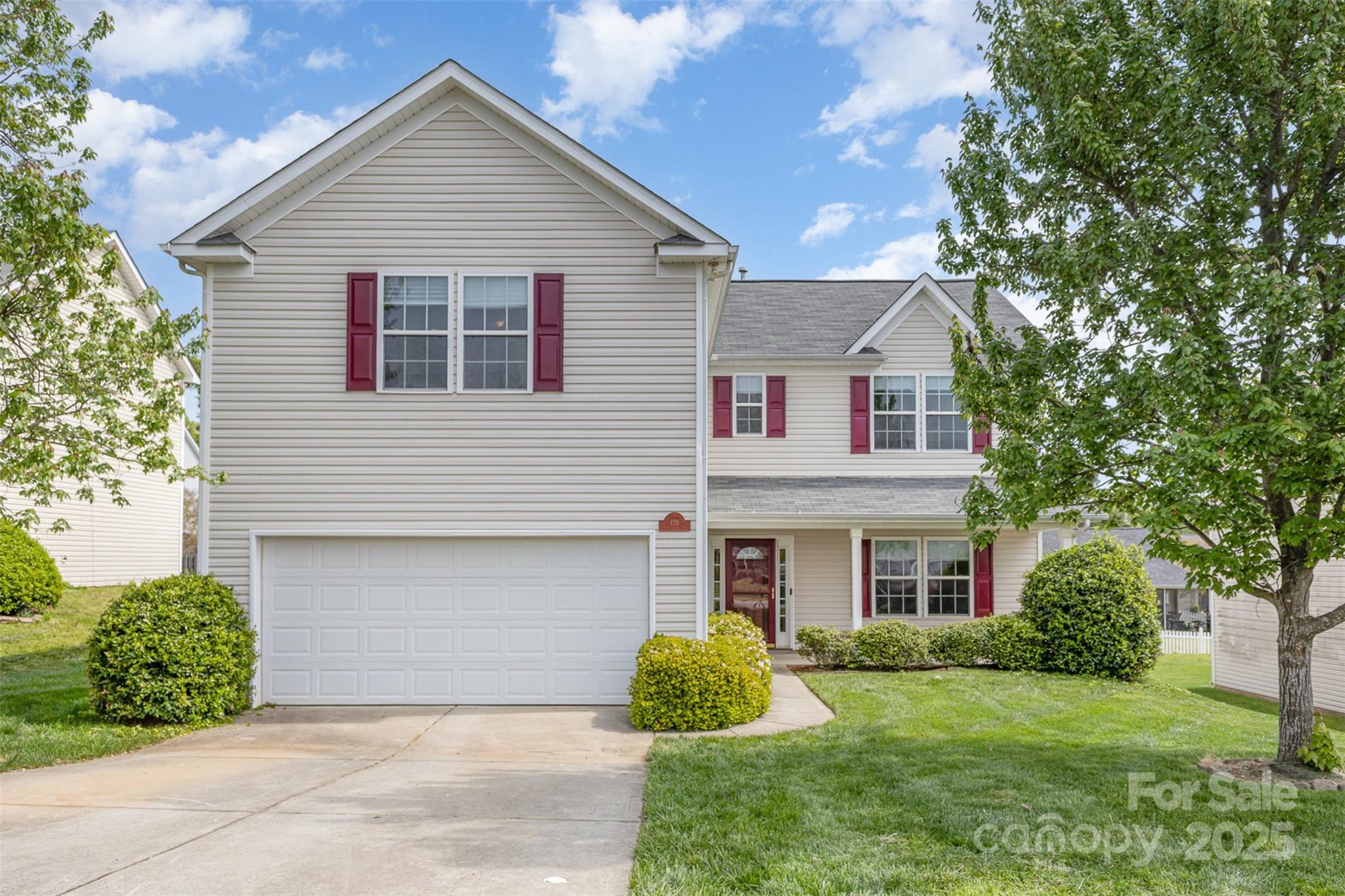 428 Whitewater Way NW