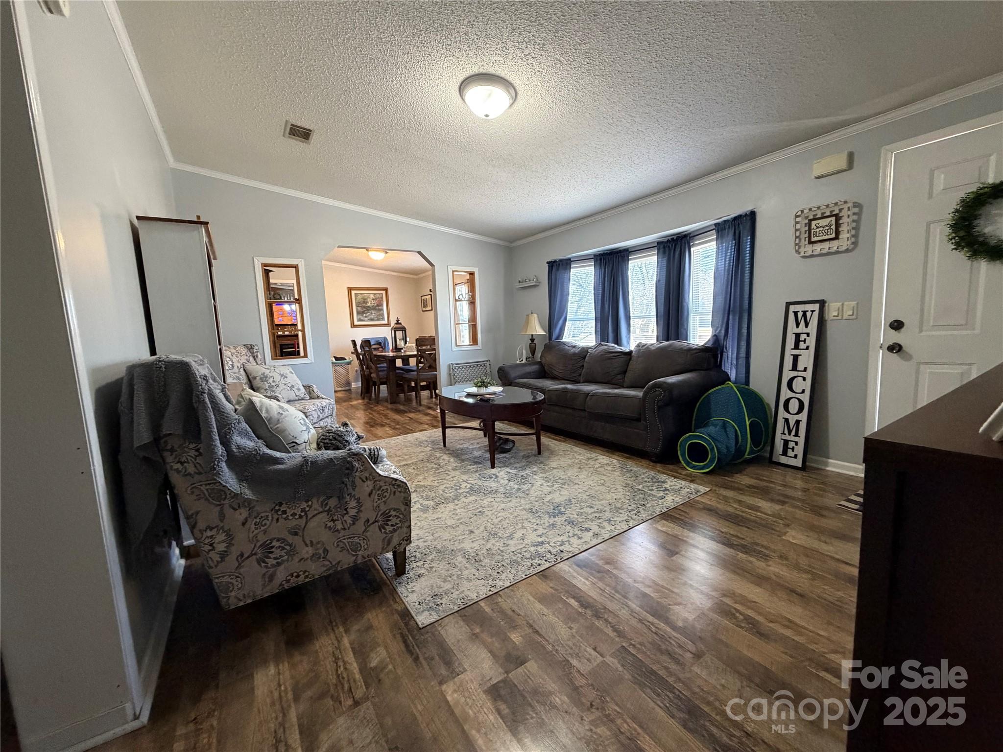 102 Beechwood Drive