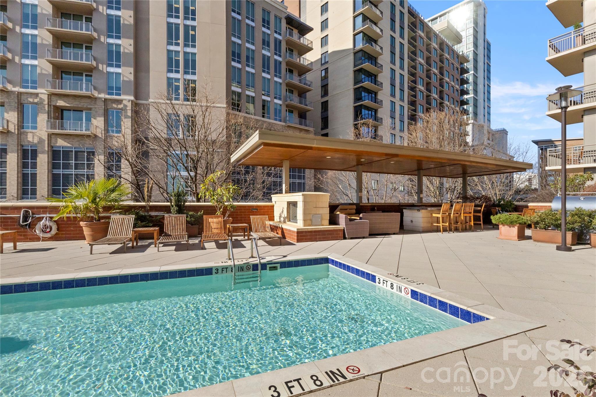 701 Royal Court Unit: 603