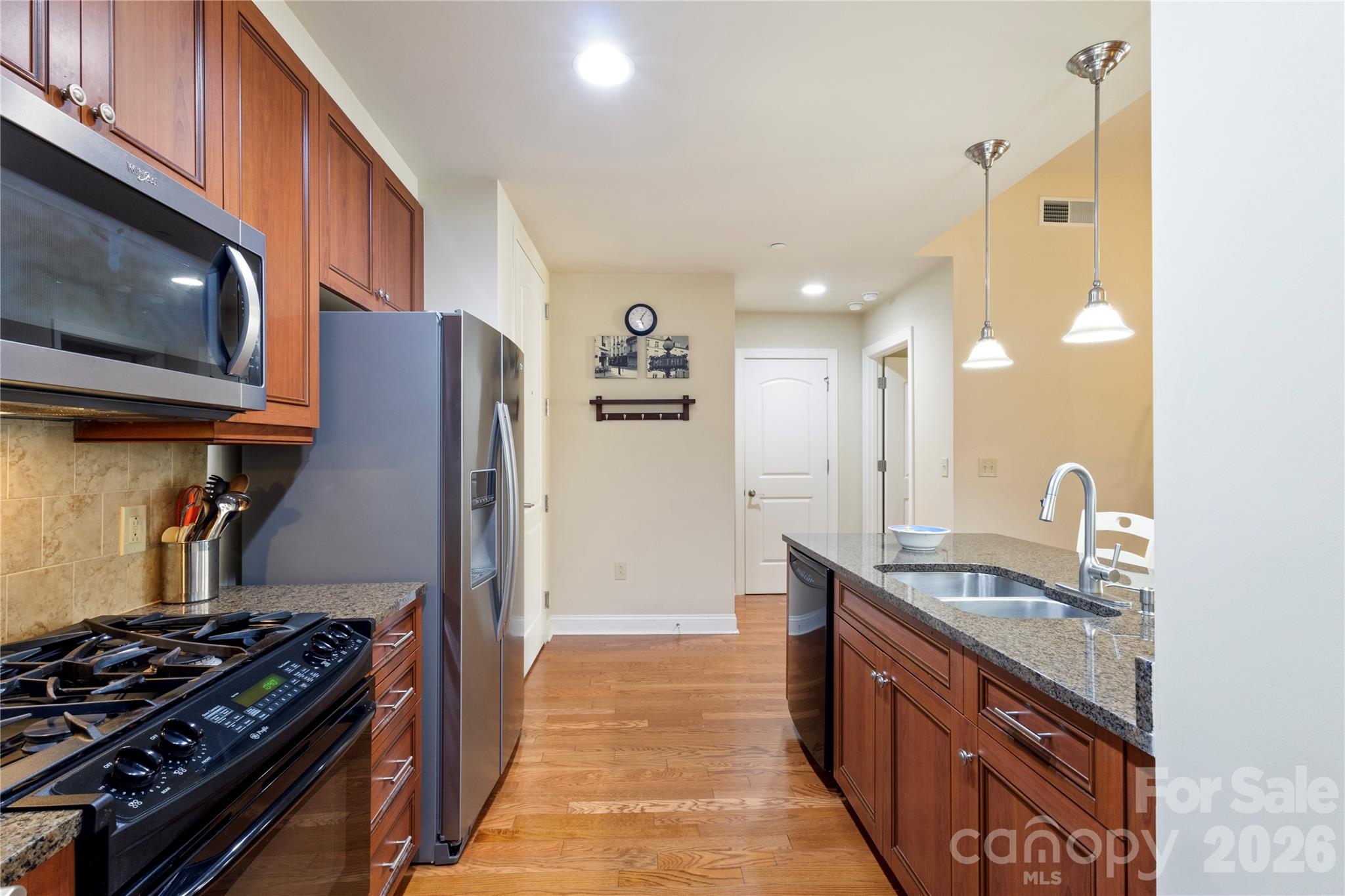 701 Royal Court Unit: 603