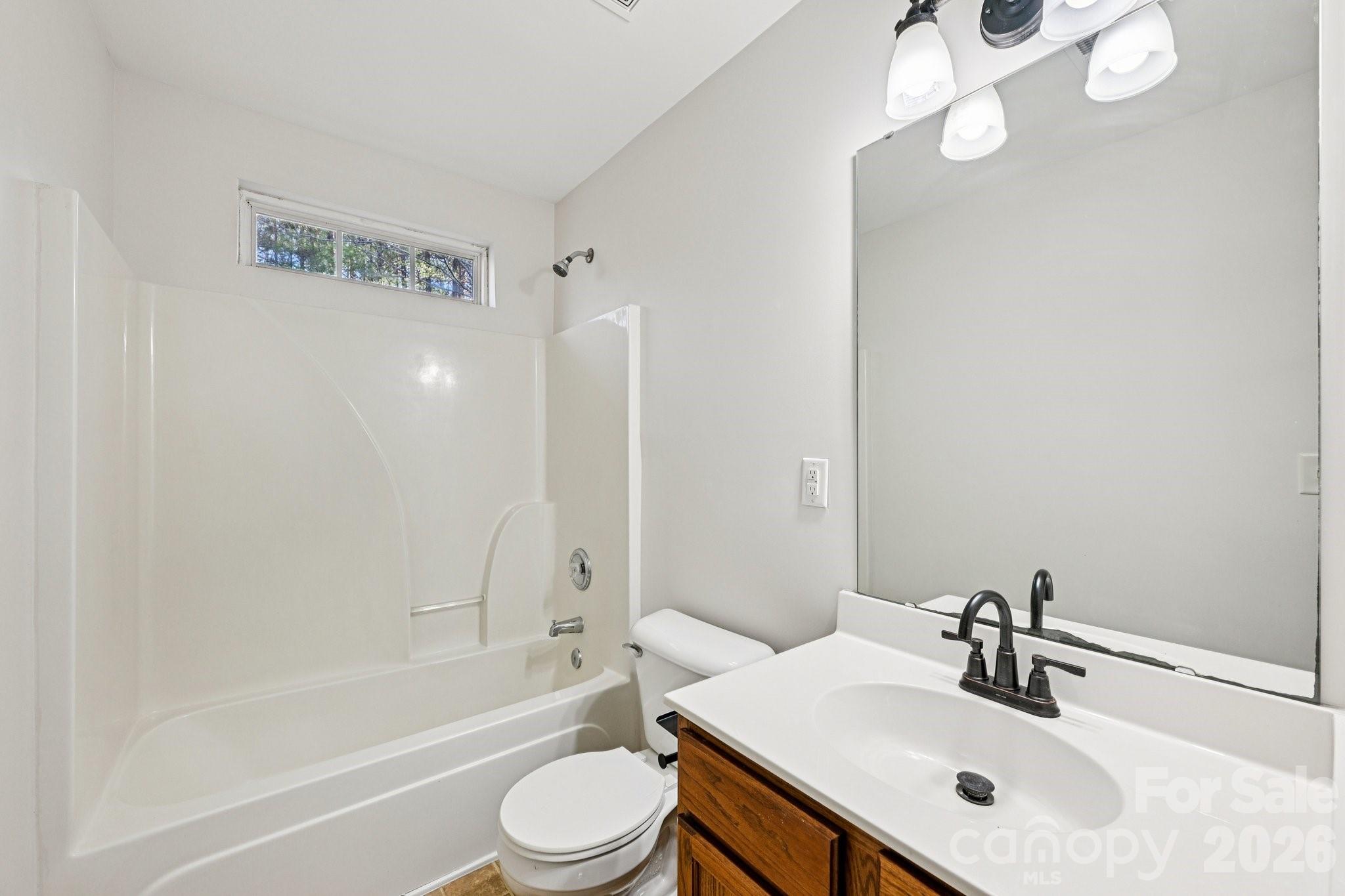 97 Ashton Bluff Circle