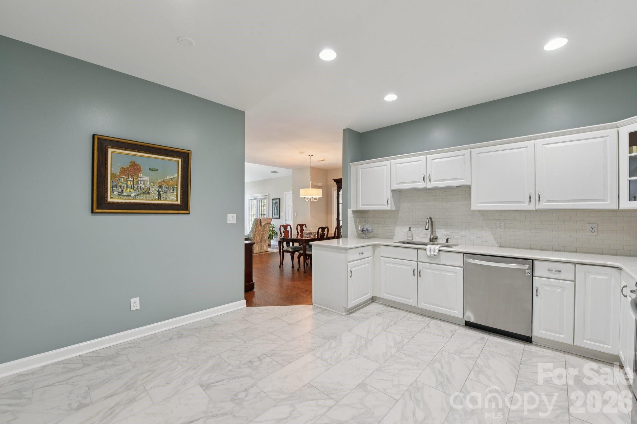 10816 Willow Crossing Drive