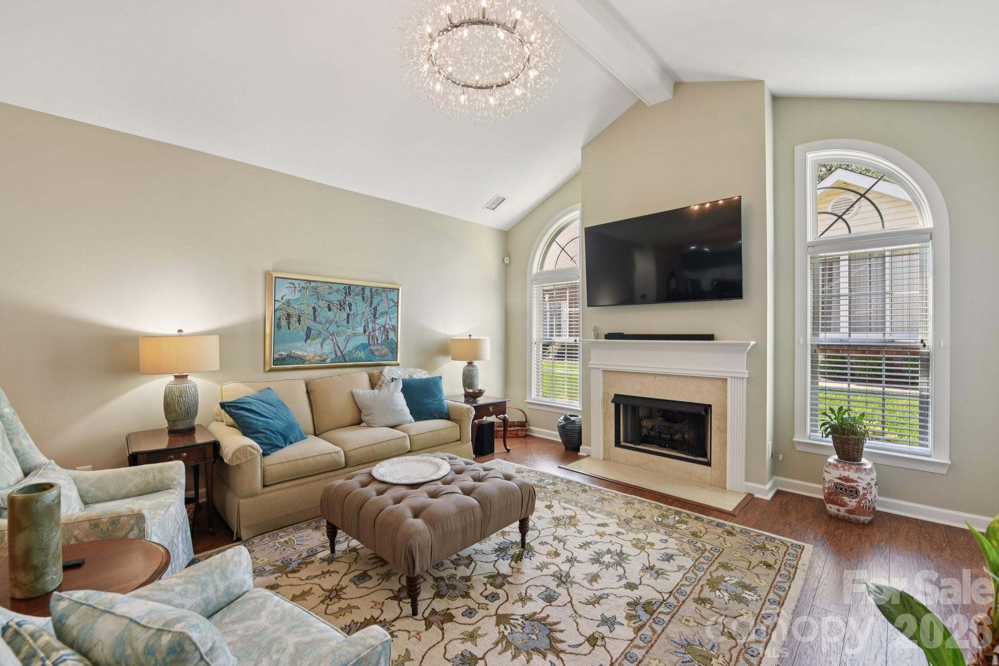 10816 Willow Crossing Drive