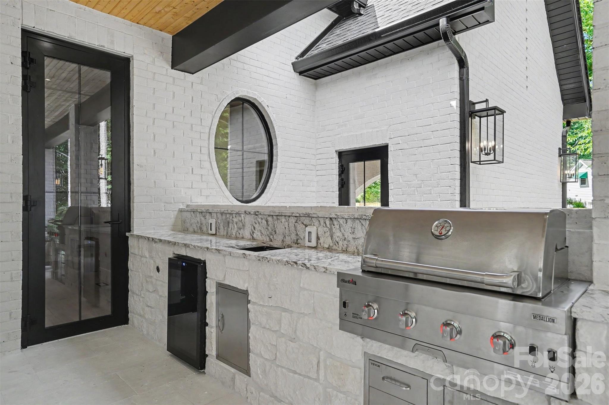 8124 Asheley Glen Drive