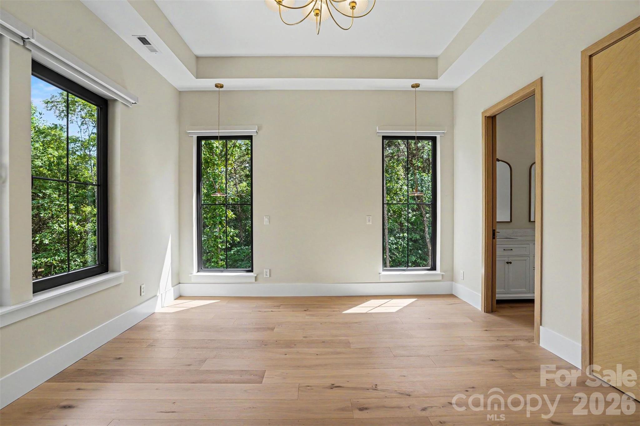 8124 Asheley Glen Drive