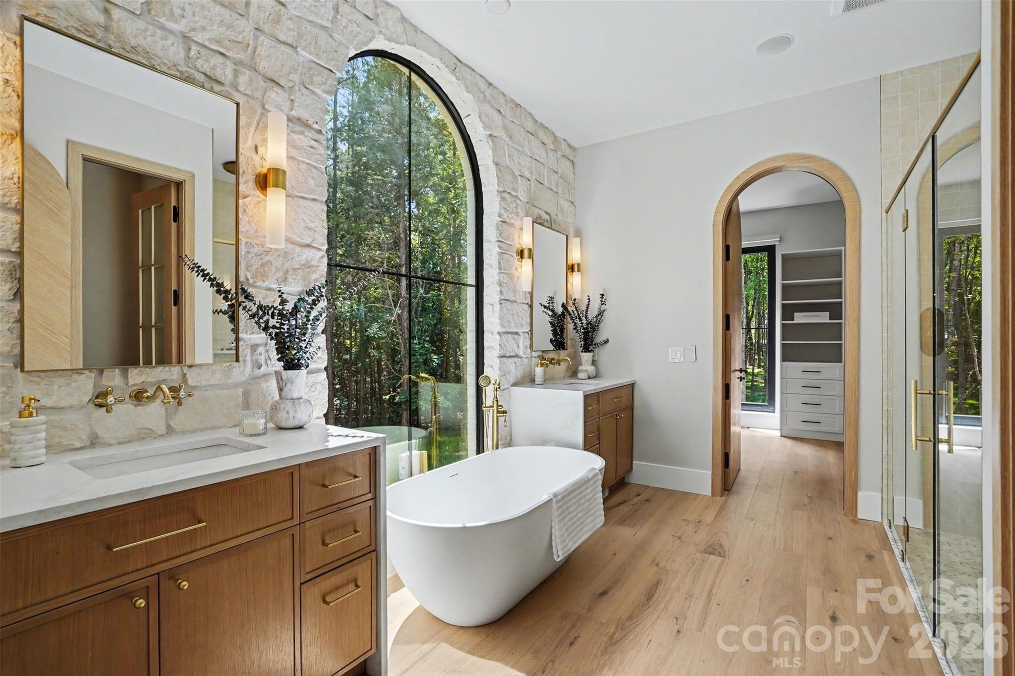 8124 Asheley Glen Drive