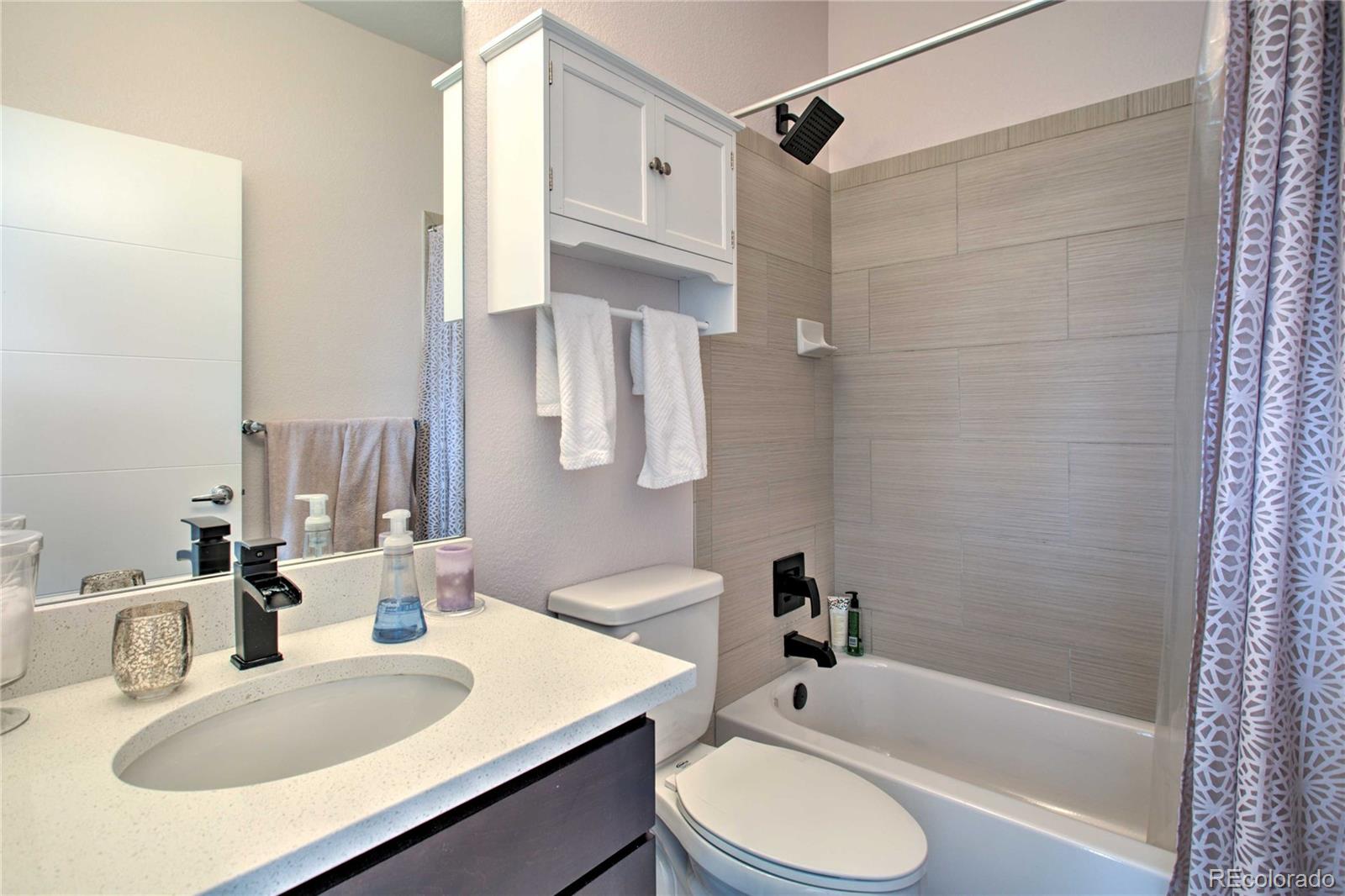 3415 Larimer Street Unit: 105