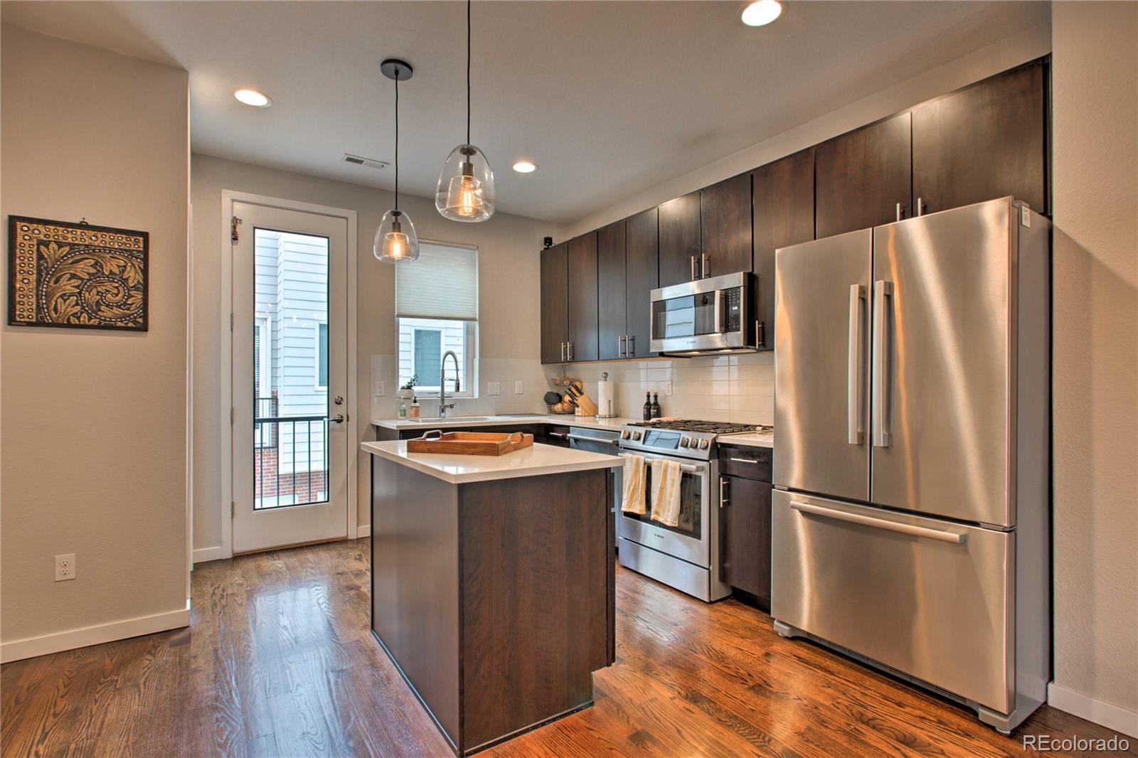 3415 Larimer Street Unit: 105