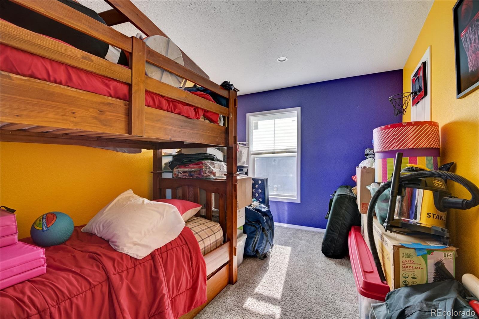 2885 E Mideway Boulevard