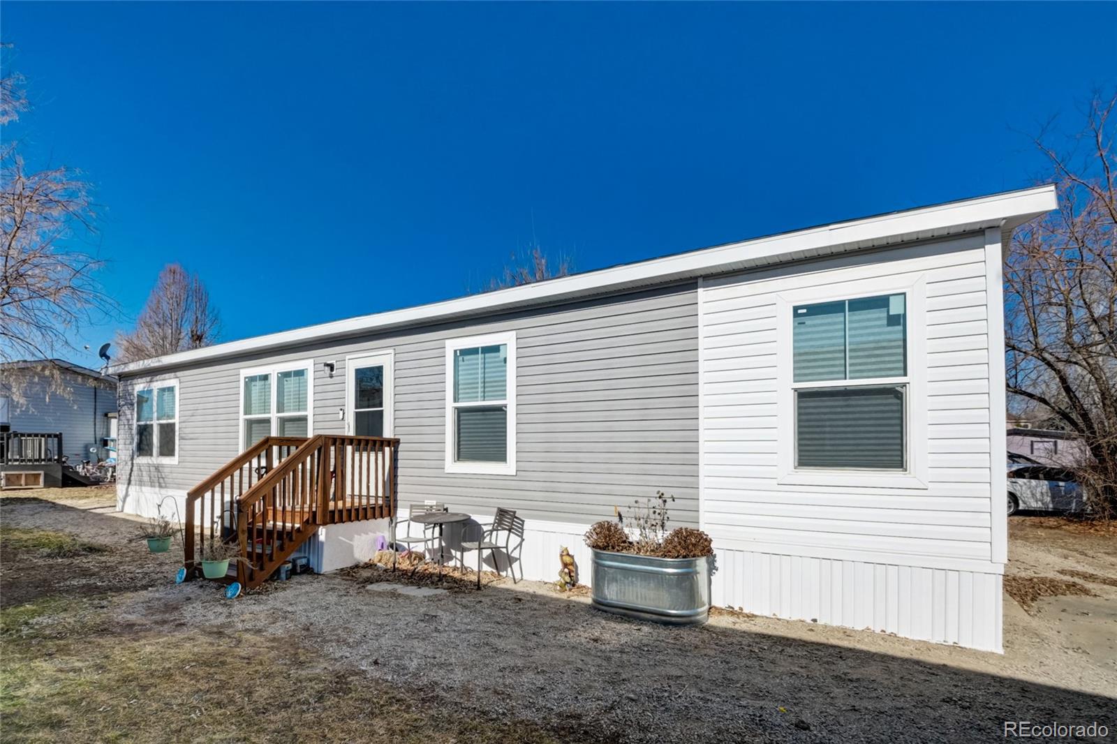 2885 E Mideway Boulevard