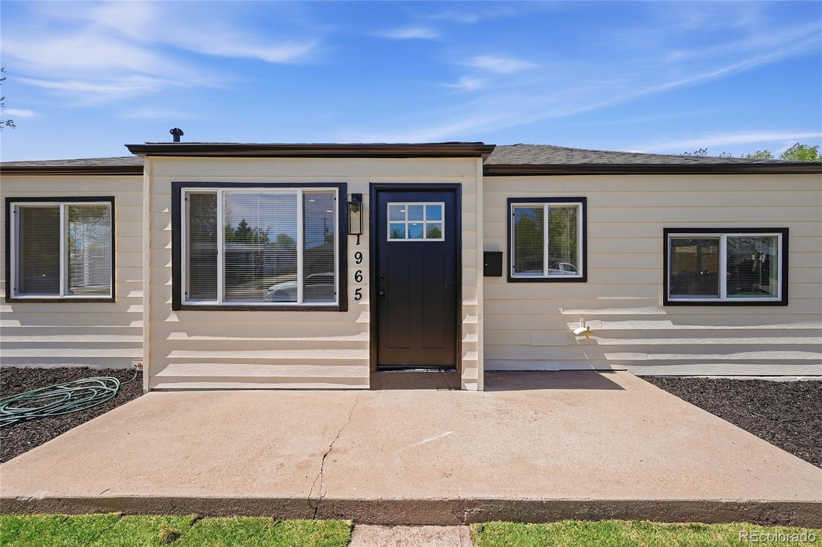 1965 S Hooker Circle