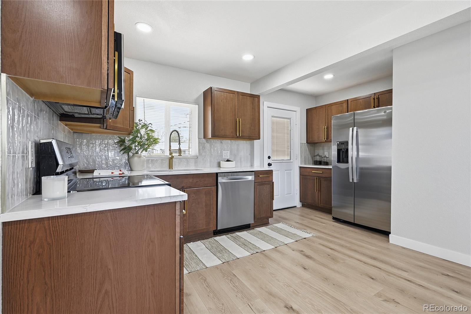 1965 S Hooker Circle