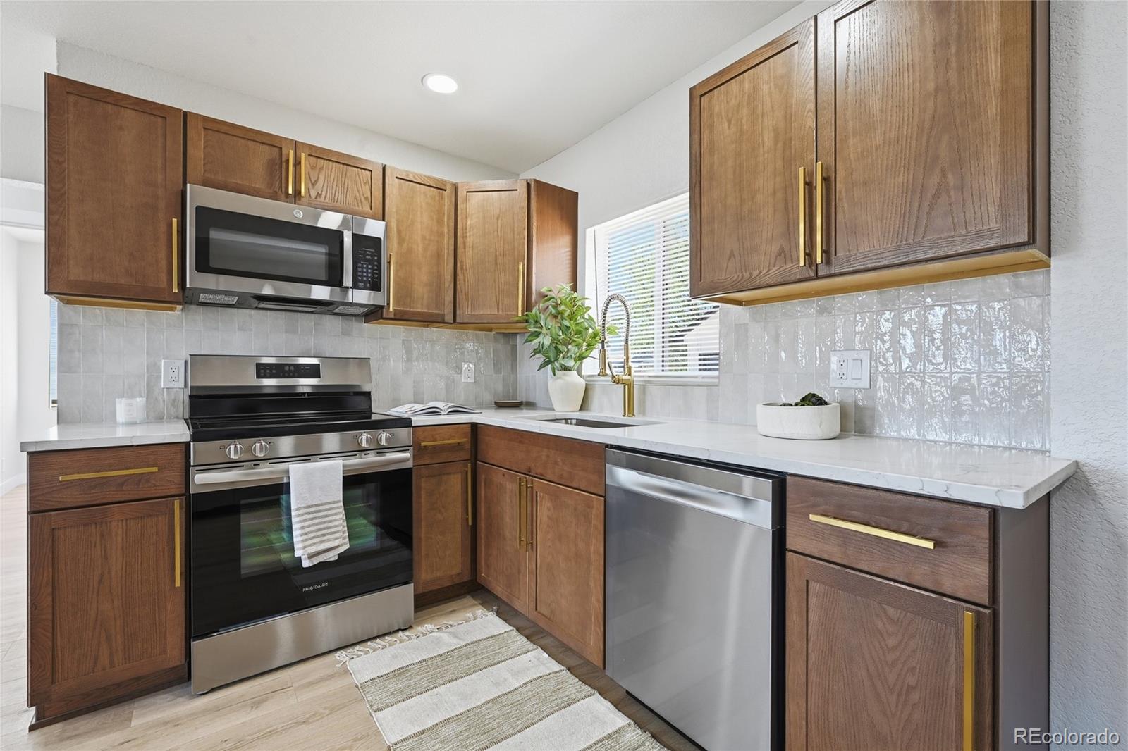 1965 S Hooker Circle