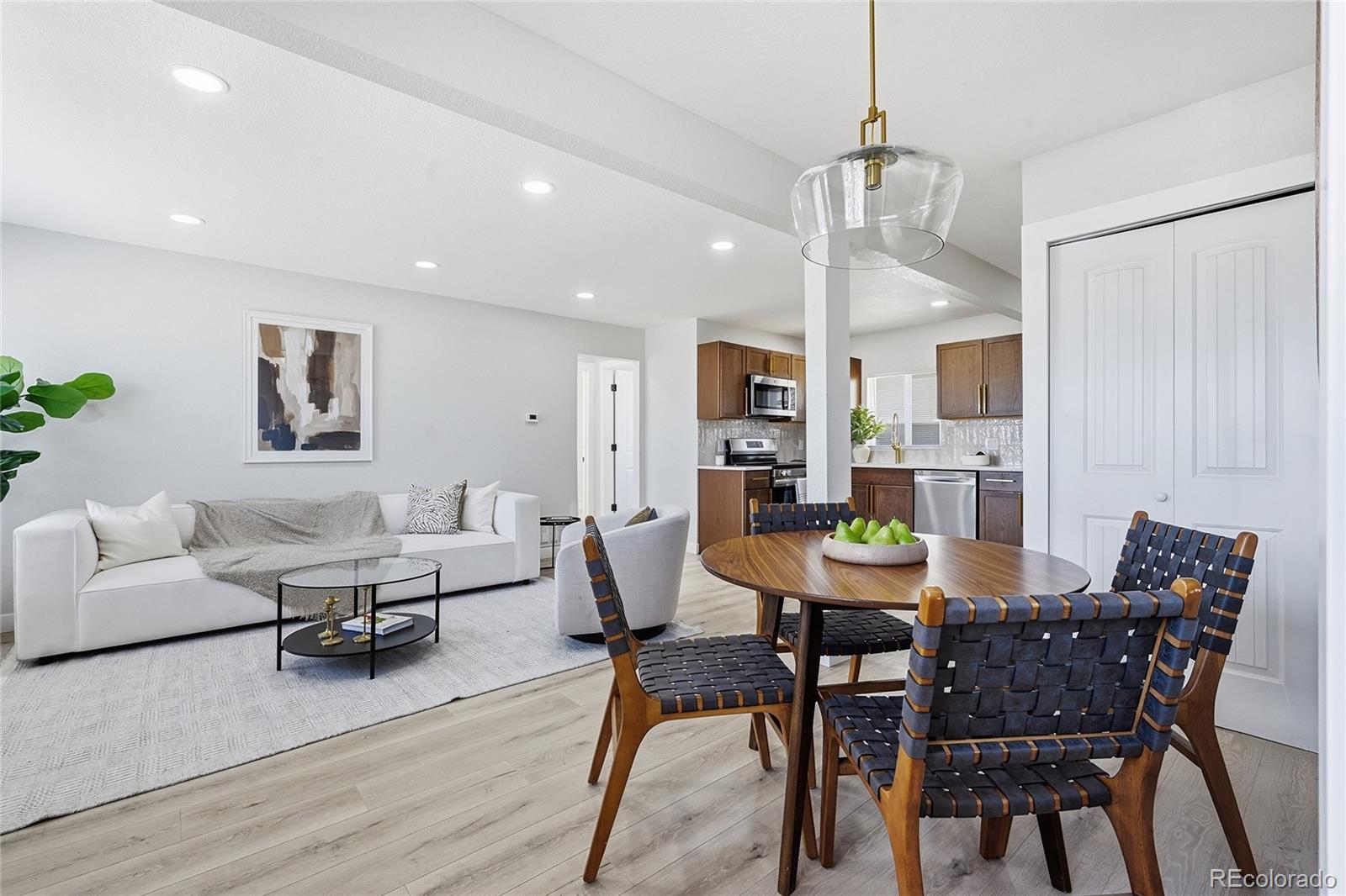 1965 S Hooker Circle