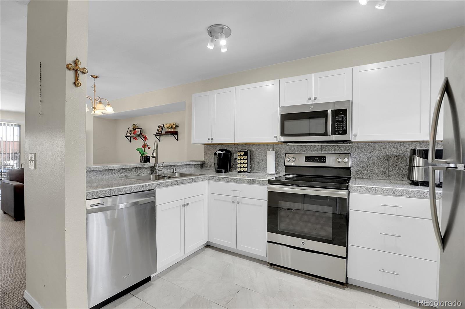 3556 S Depew Street Unit: 12