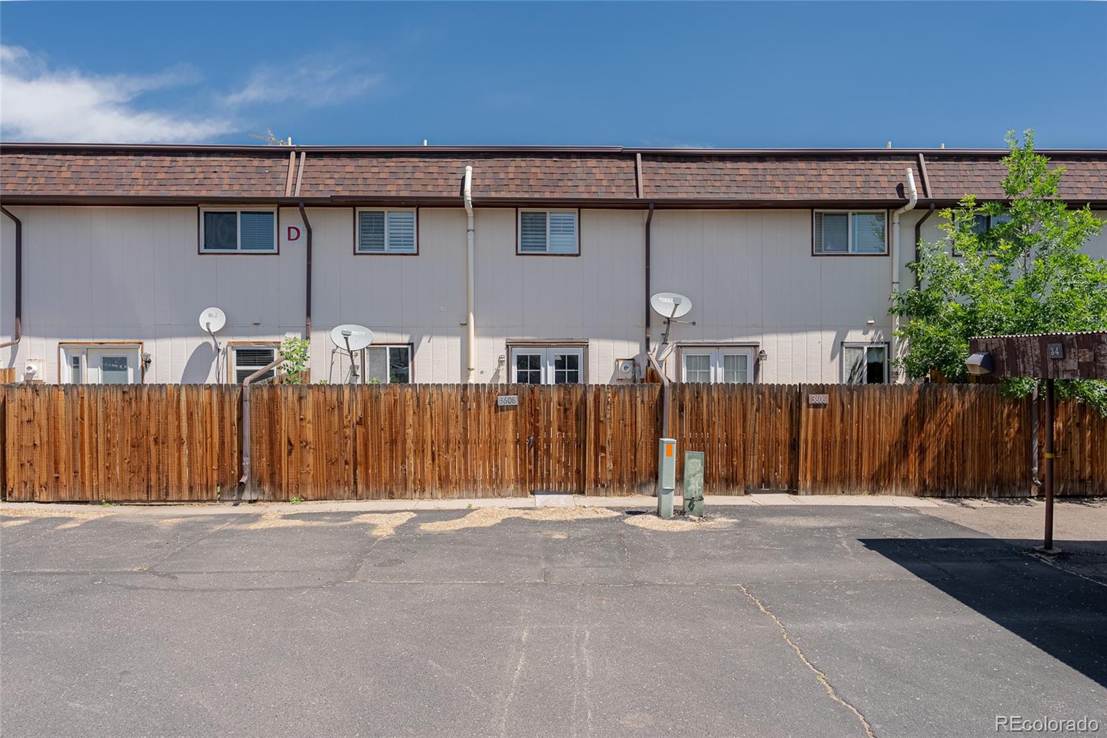 3608 W Radcliff Avenue