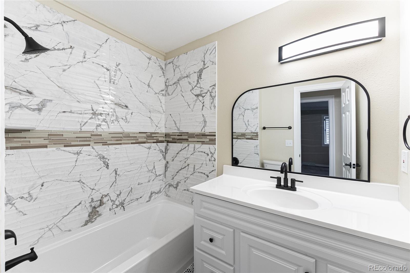 3608 W Radcliff Avenue