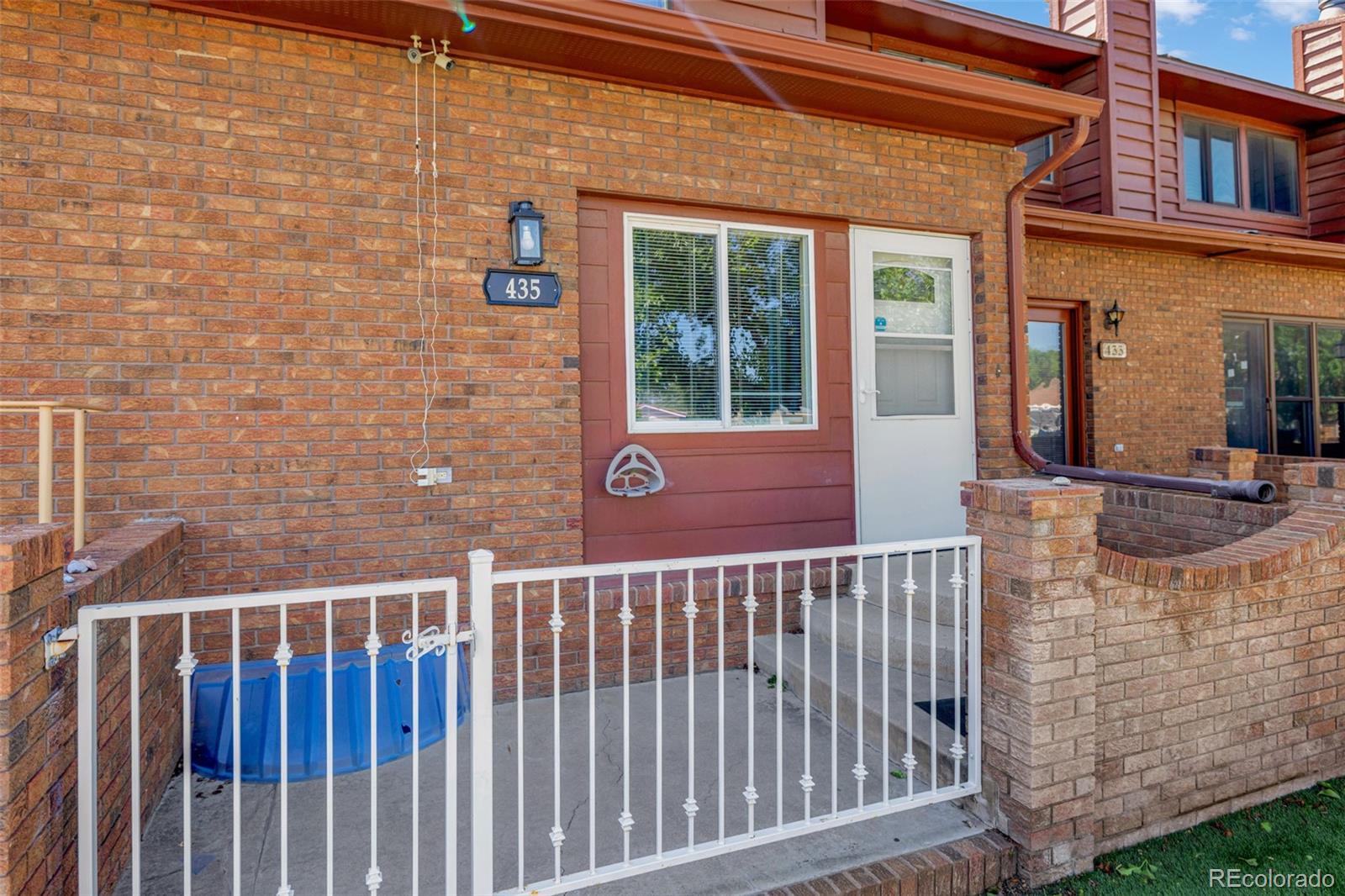 435 Dahlia Street