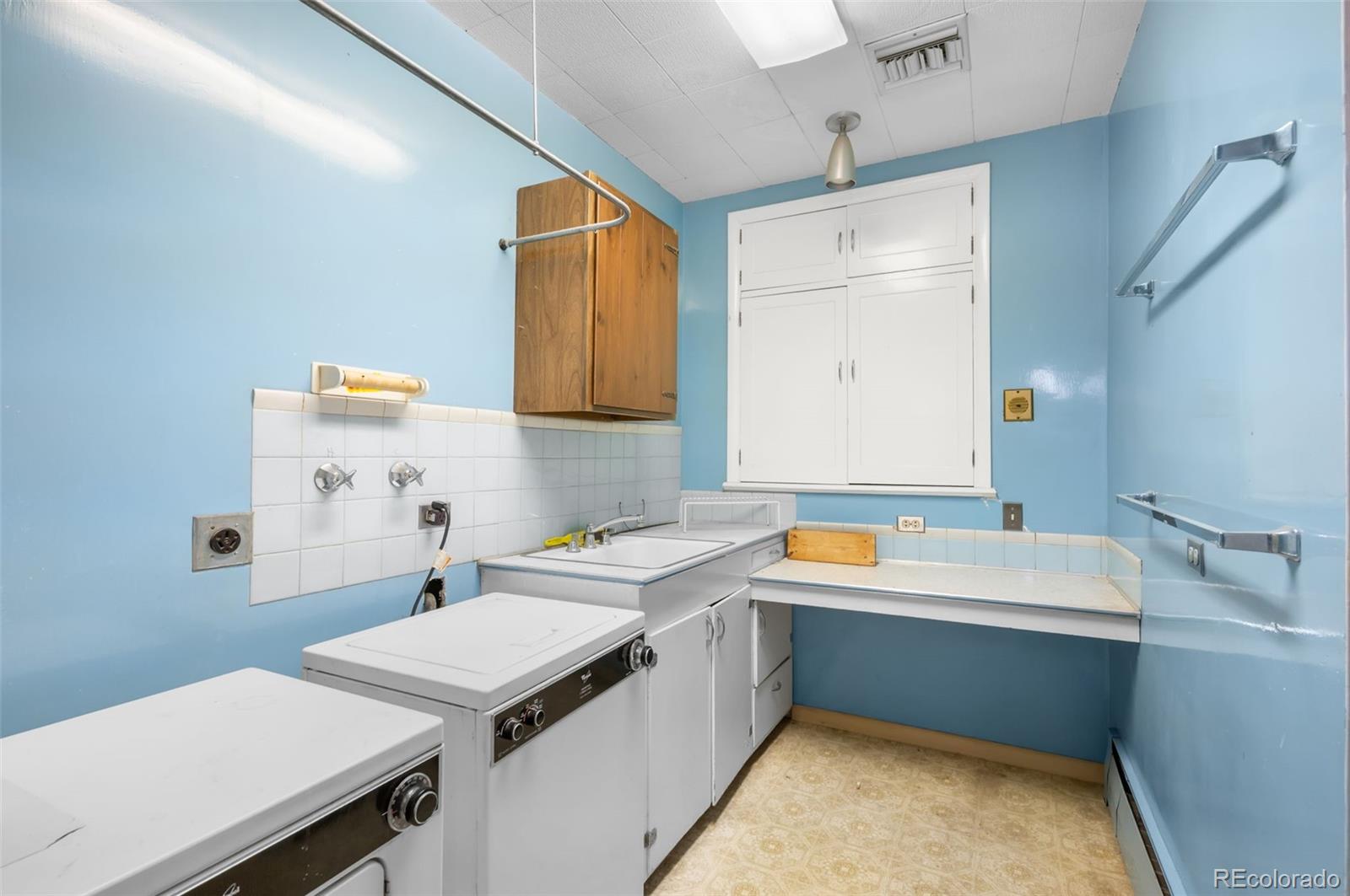 6490 S Clarkson Street