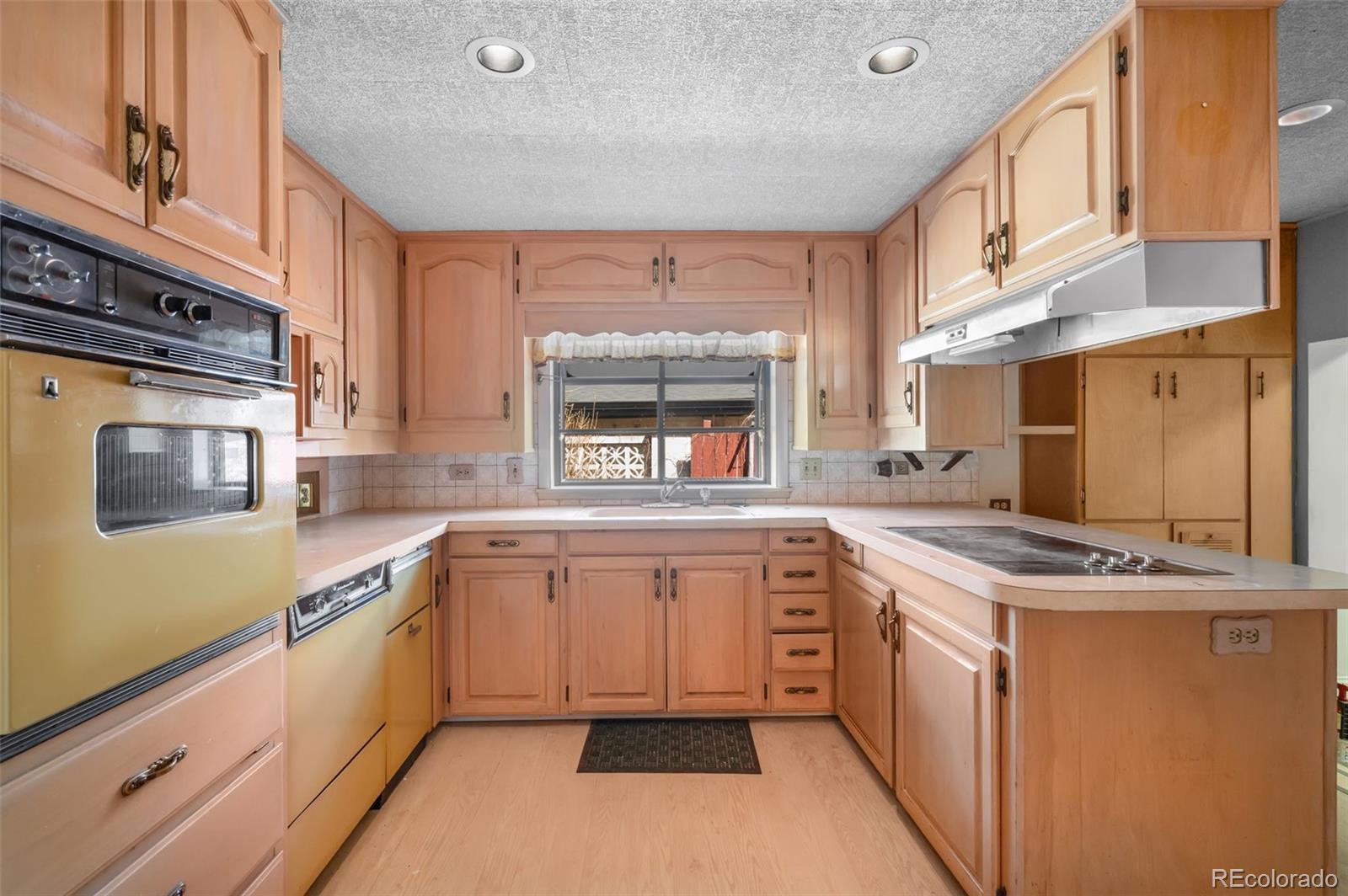 6490 S Clarkson Street