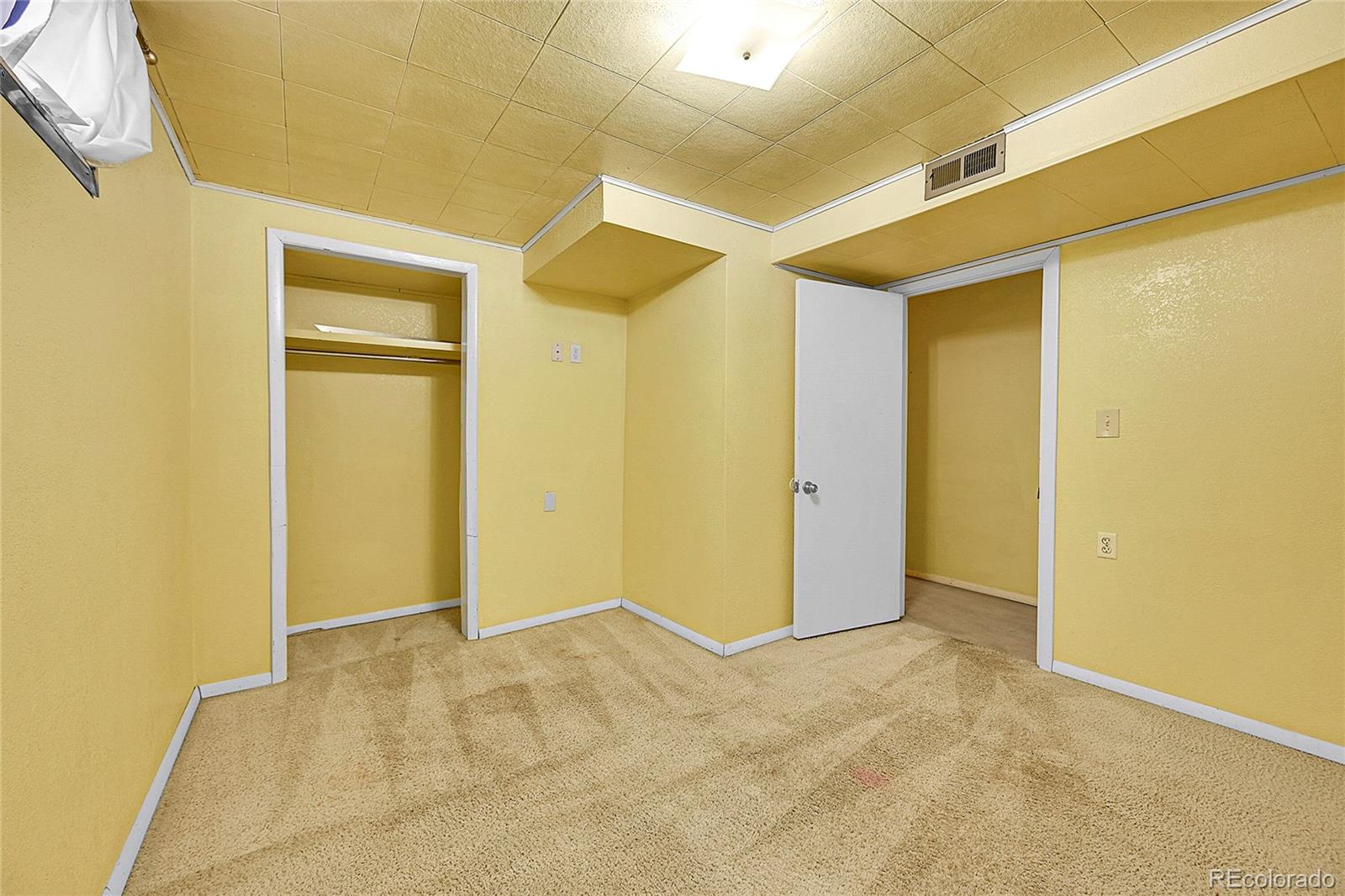 12152 E Dakota Avenue