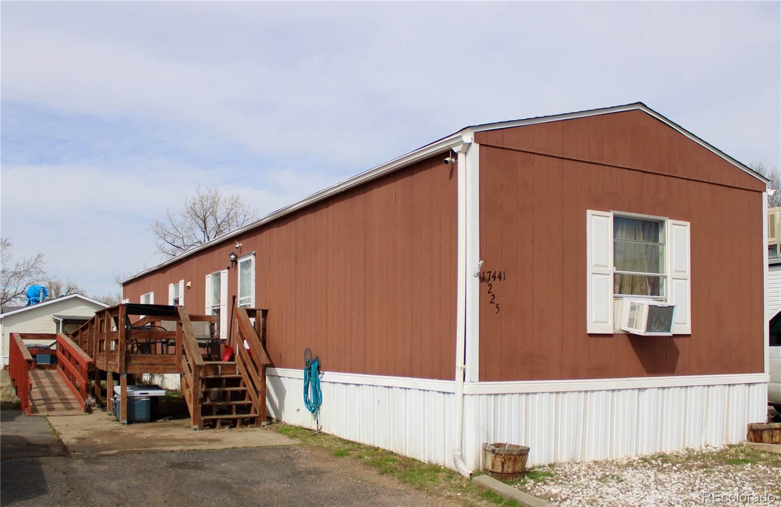 17441 E 15th Place Unit: 225