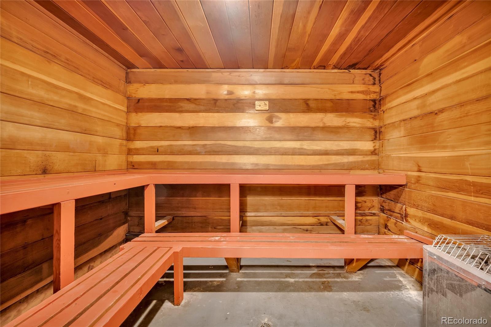 1270 N Marion Street Unit: 512