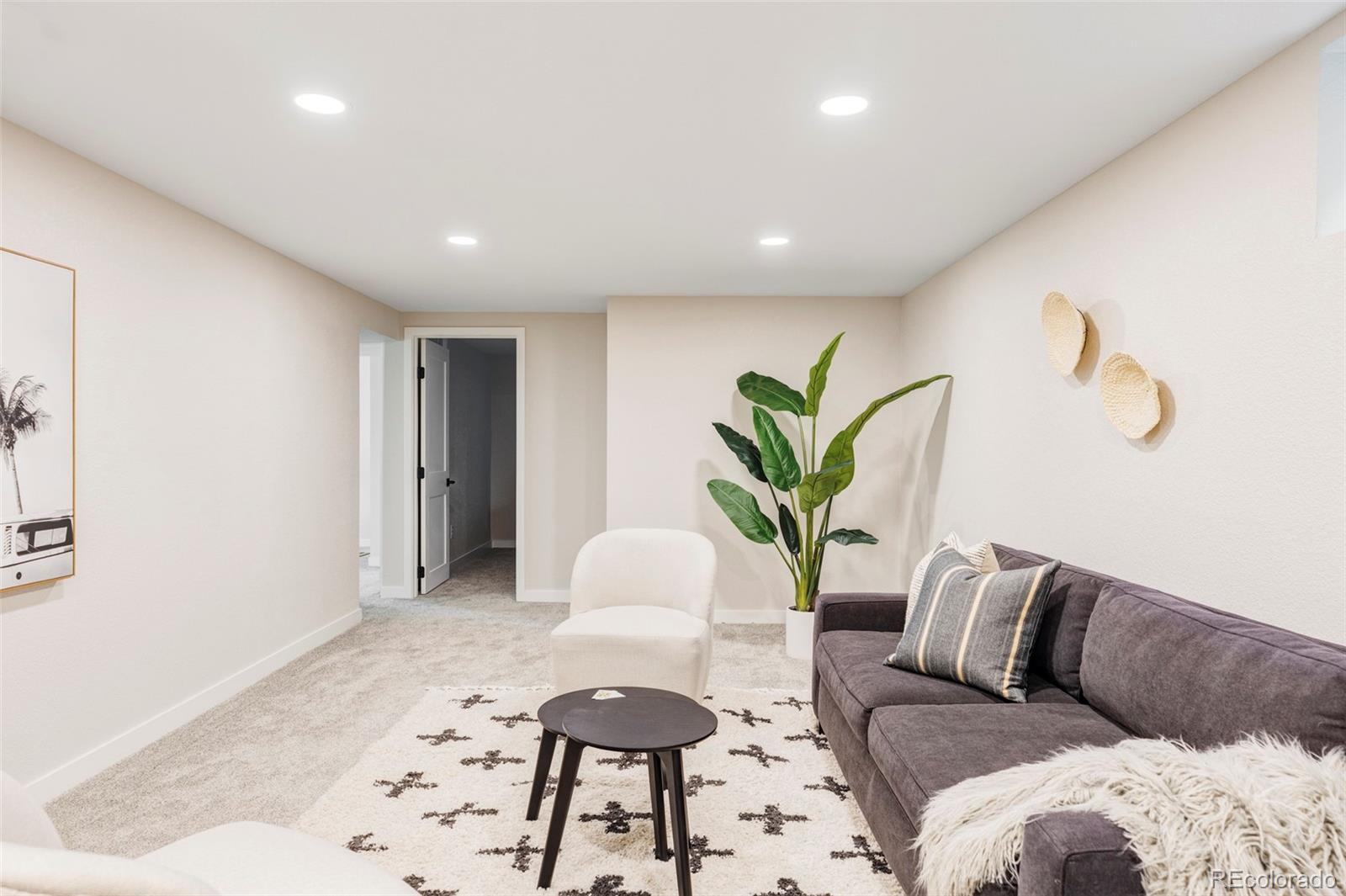 3291 S Emerson Street