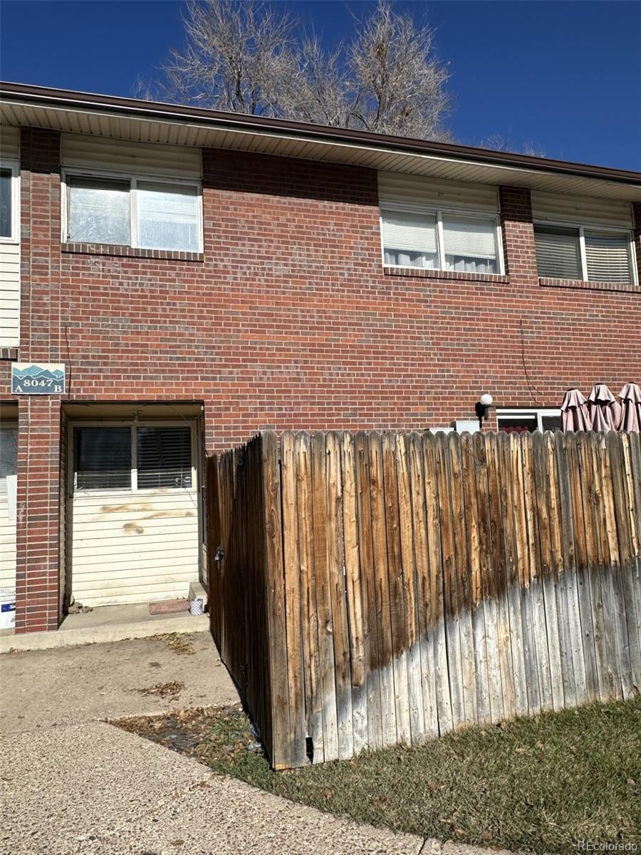 8047 Wolff Street Unit: B