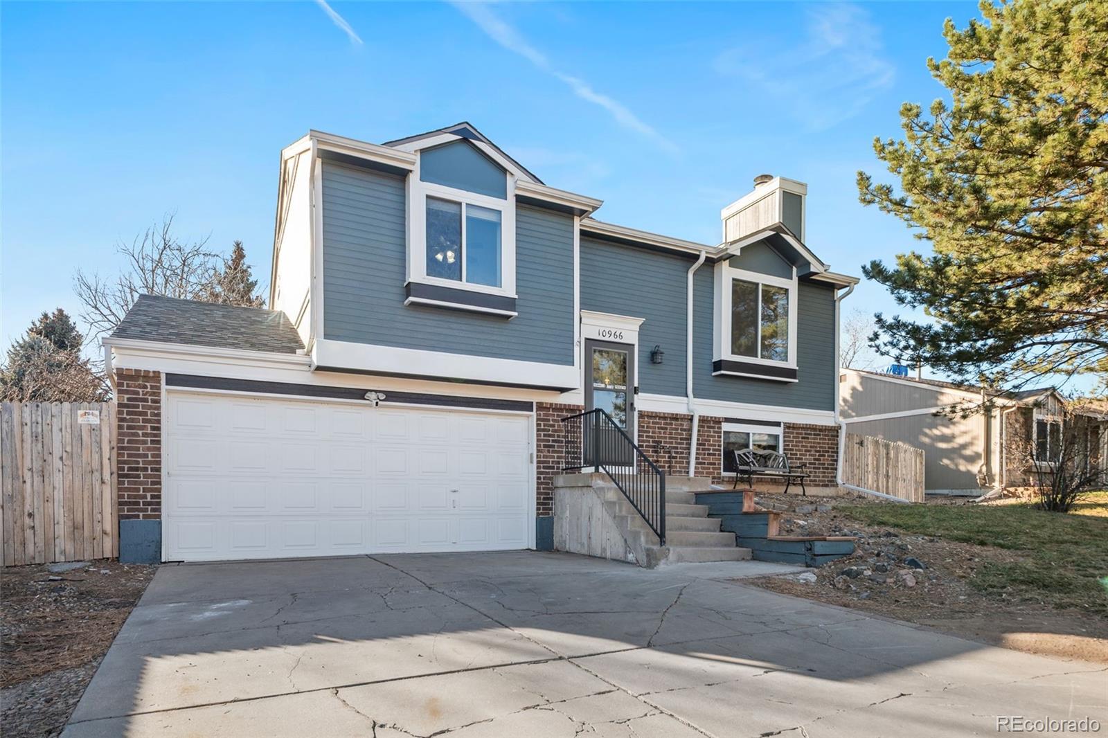 10966 W Bowles Place