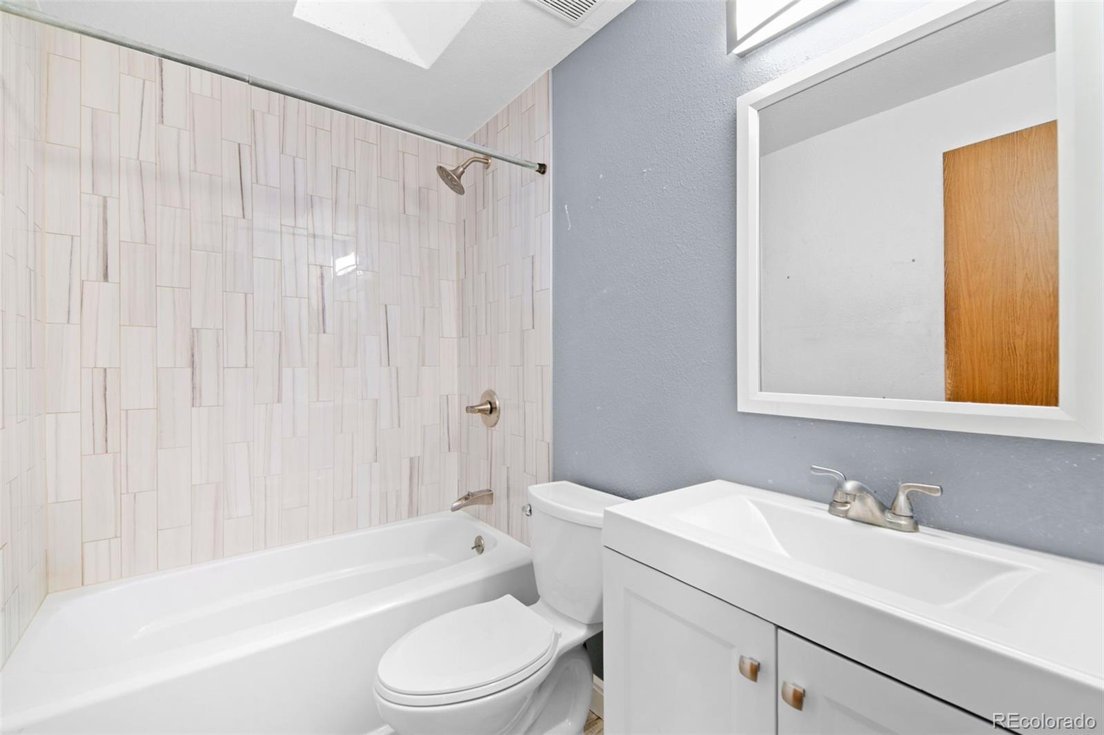 10966 W Bowles Place