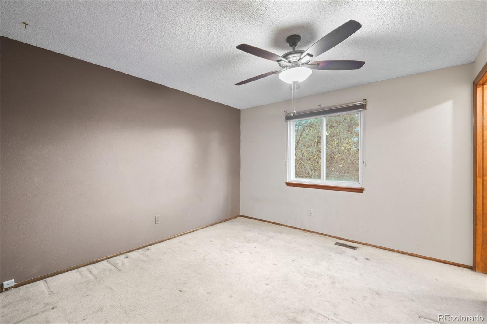 10966 W Bowles Place