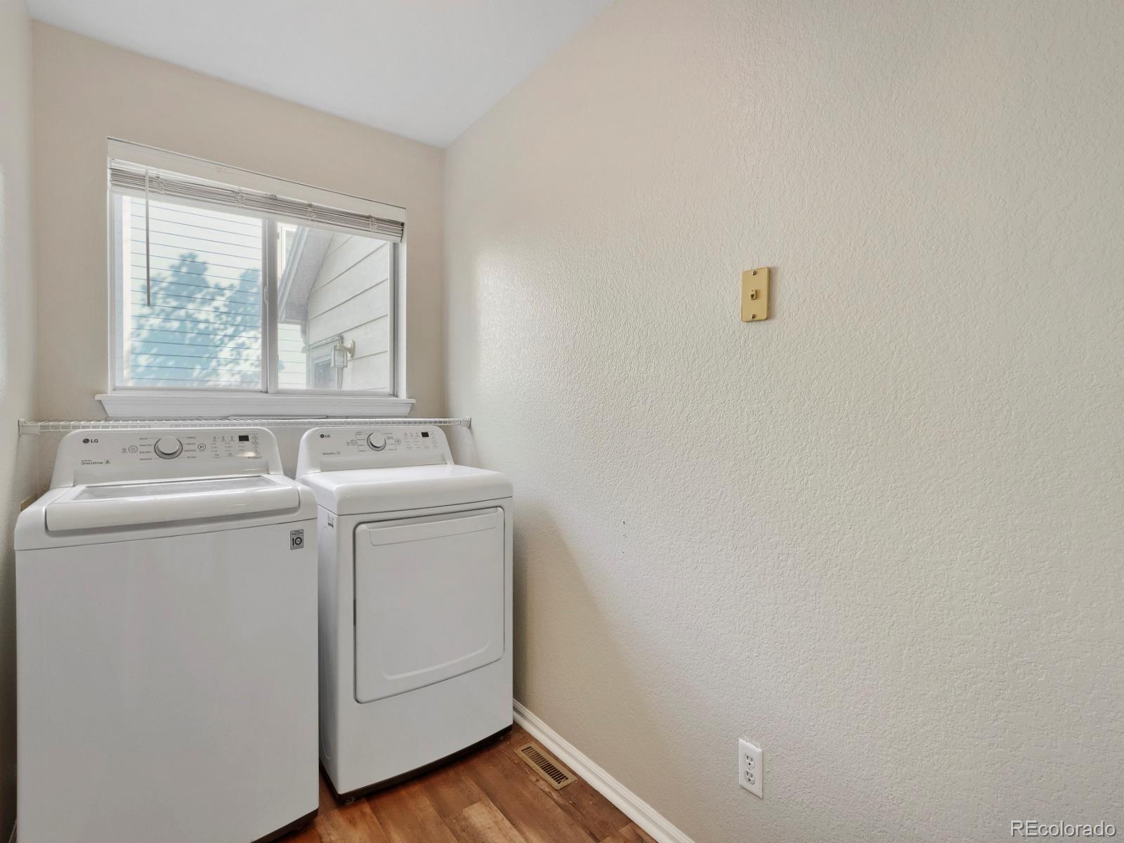 2238 S Waco Court